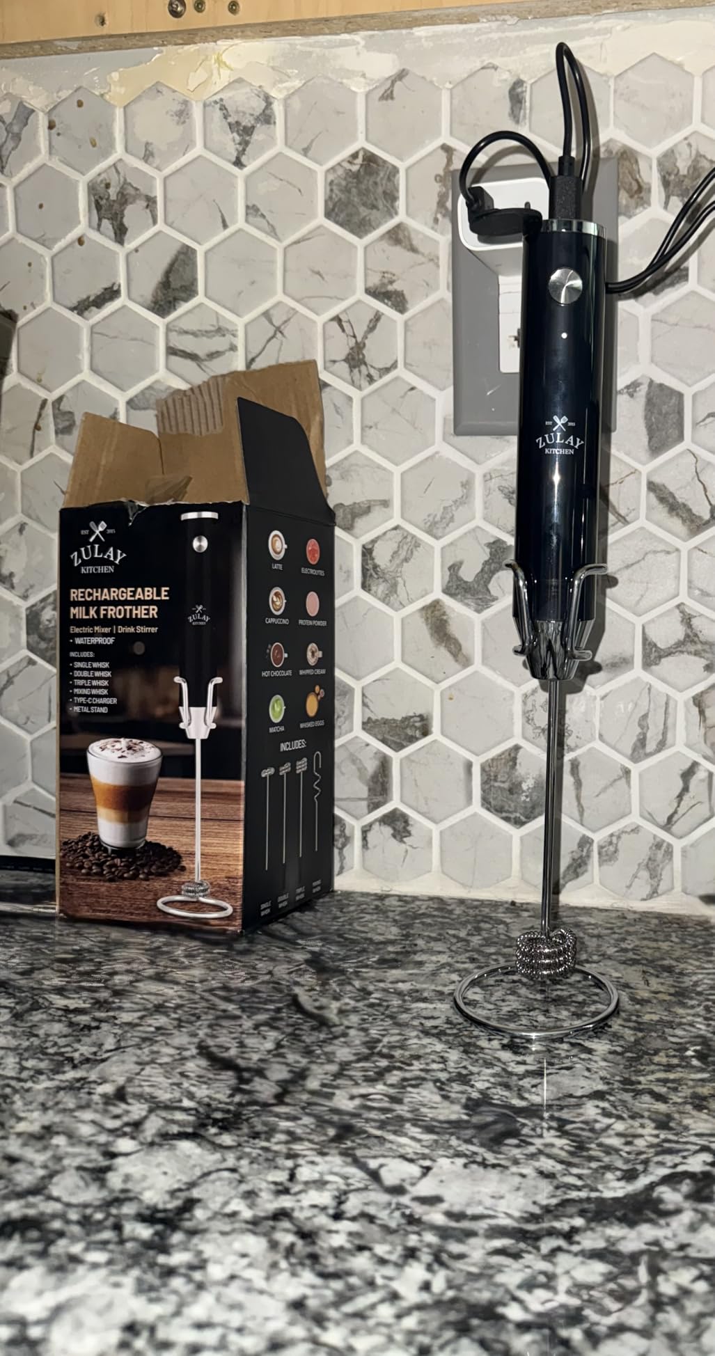 Zulay Kitchen Rechargeable Milk Frother Handheld - Frother Wand, Drink Mixer, Electric Whisk Frother, for Cappuccinos, Matcha & Protein Powder - Dynamic 3 Whisk, 3 Speed 500mAh Black customer photo 1
