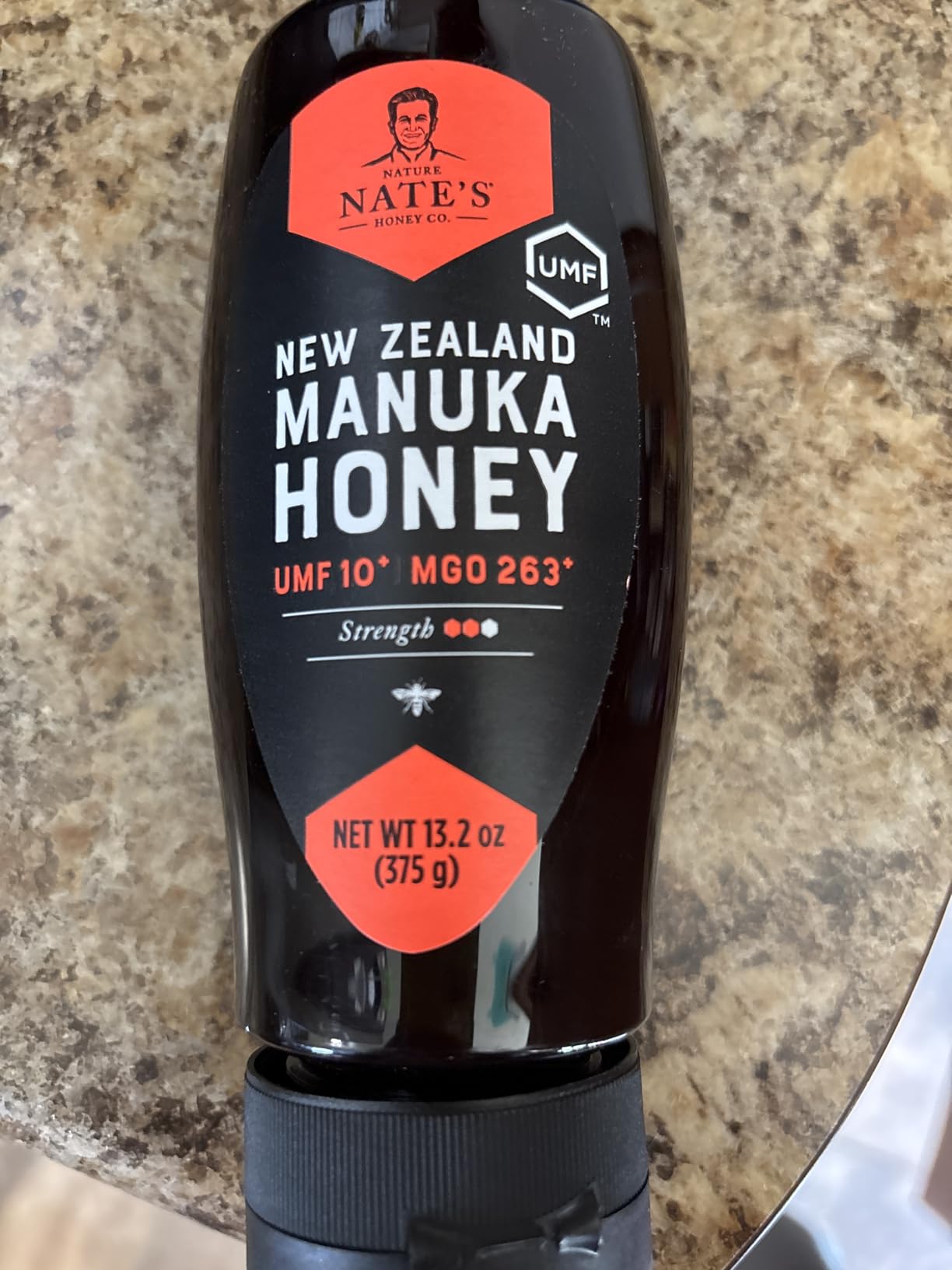 Nate's Pure Manuka Honey, Gold Edition | Sourced & Packed in New Zealand | MGO 830+ UMF Certified 20+ | 13.2 oz Squeeze Bottle customer photo 1