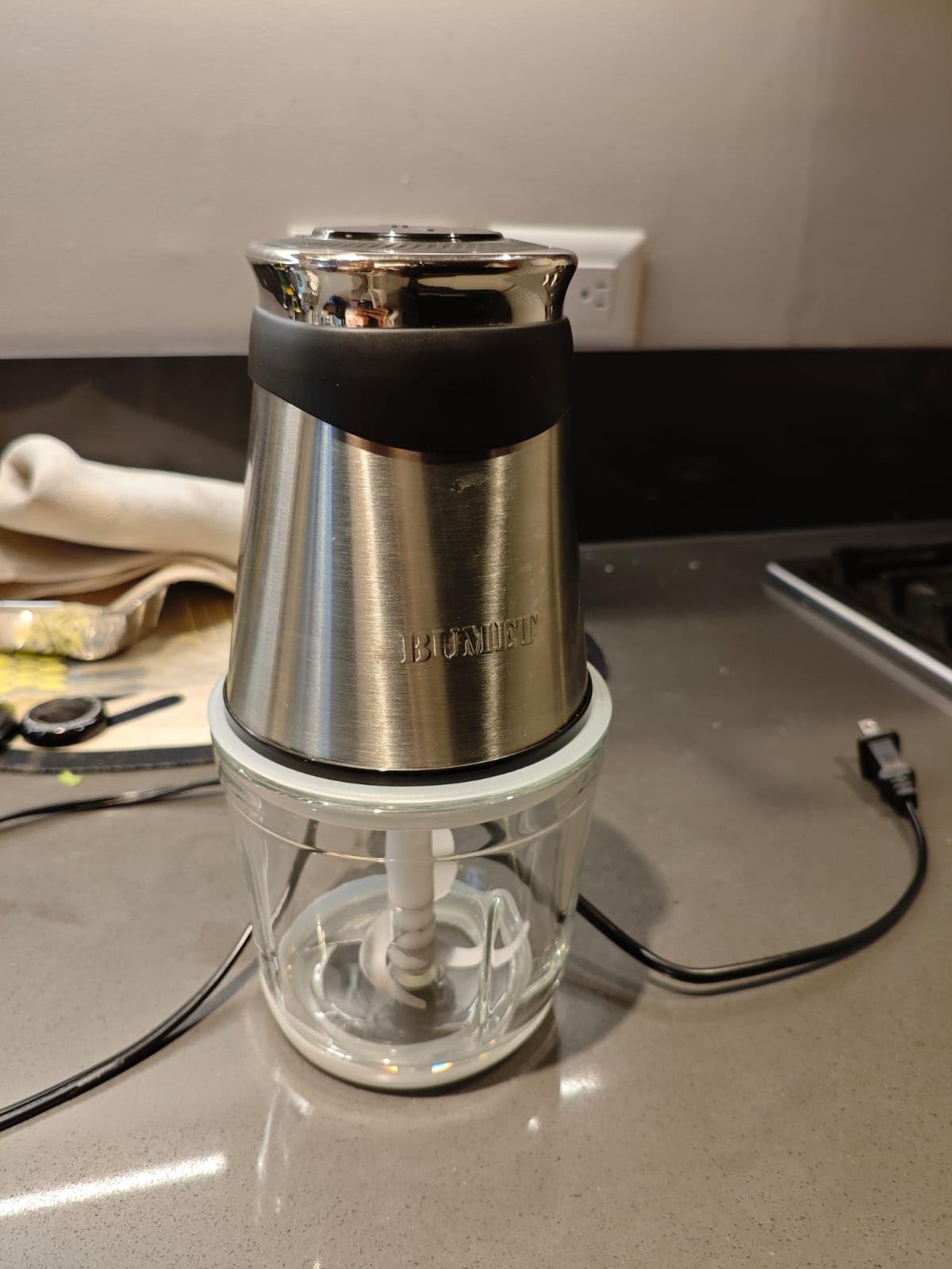BUMET 500W Mini Chopper 2.5-Cup Glass Bowl Steel Blades customer photo 2