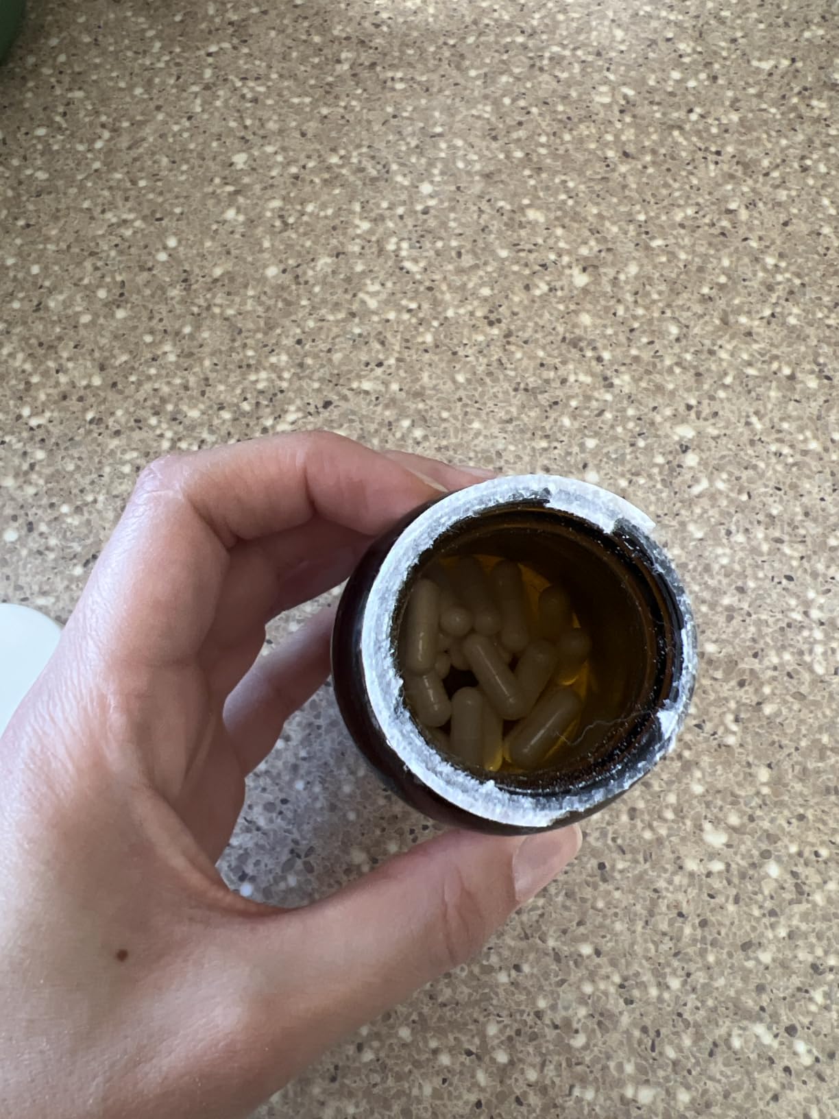 JUST INGREDIENTS Glutathione Complex - 60-Capsule Supplement with Liposomal, S-Acetyl-L-Glutathione & CoreBiome Tributyrin - Supports Antioxidant Defense, Detoxification & Cellular Health* customer photo 2