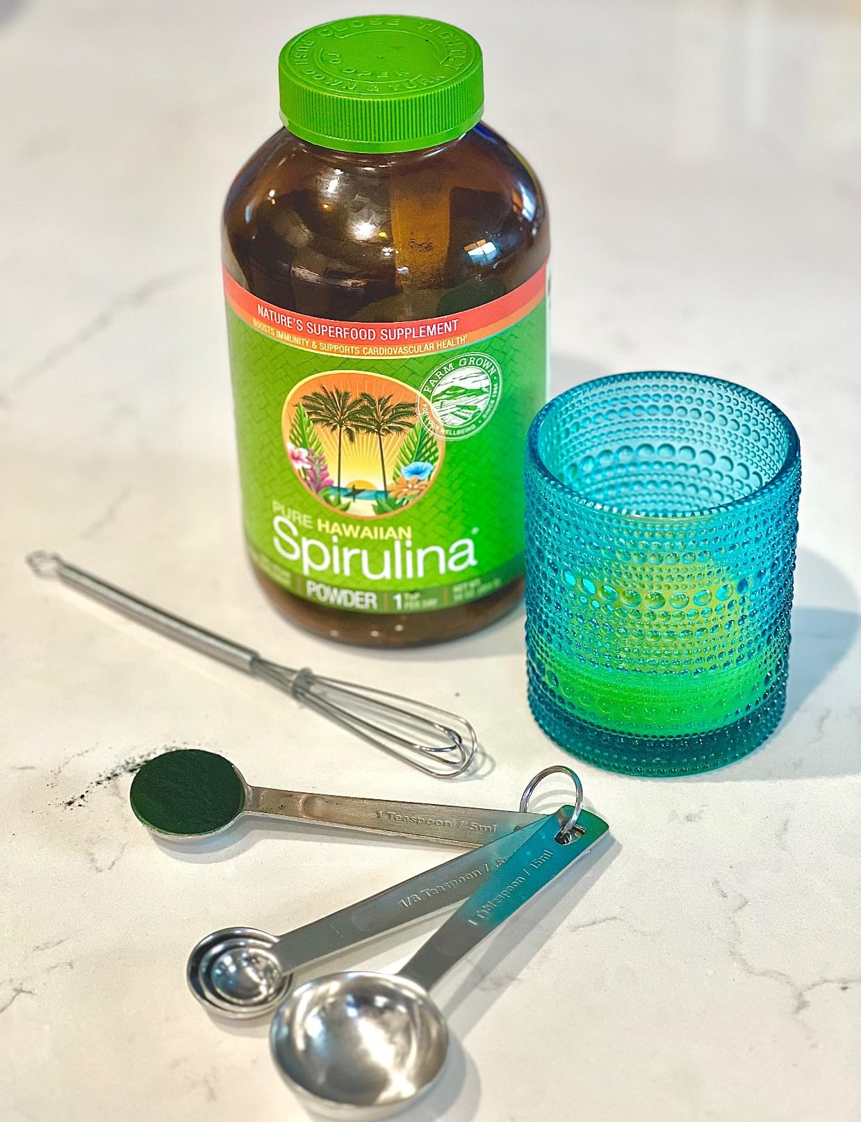 Nutrex Hawaii Pure Hawaiian Spirulina Powder - Vegan Superfood, Farm Grown, Non-GMO, Immune Support & Cellular Energy, 90 Day Supply, 9.53 Oz customer photo 2