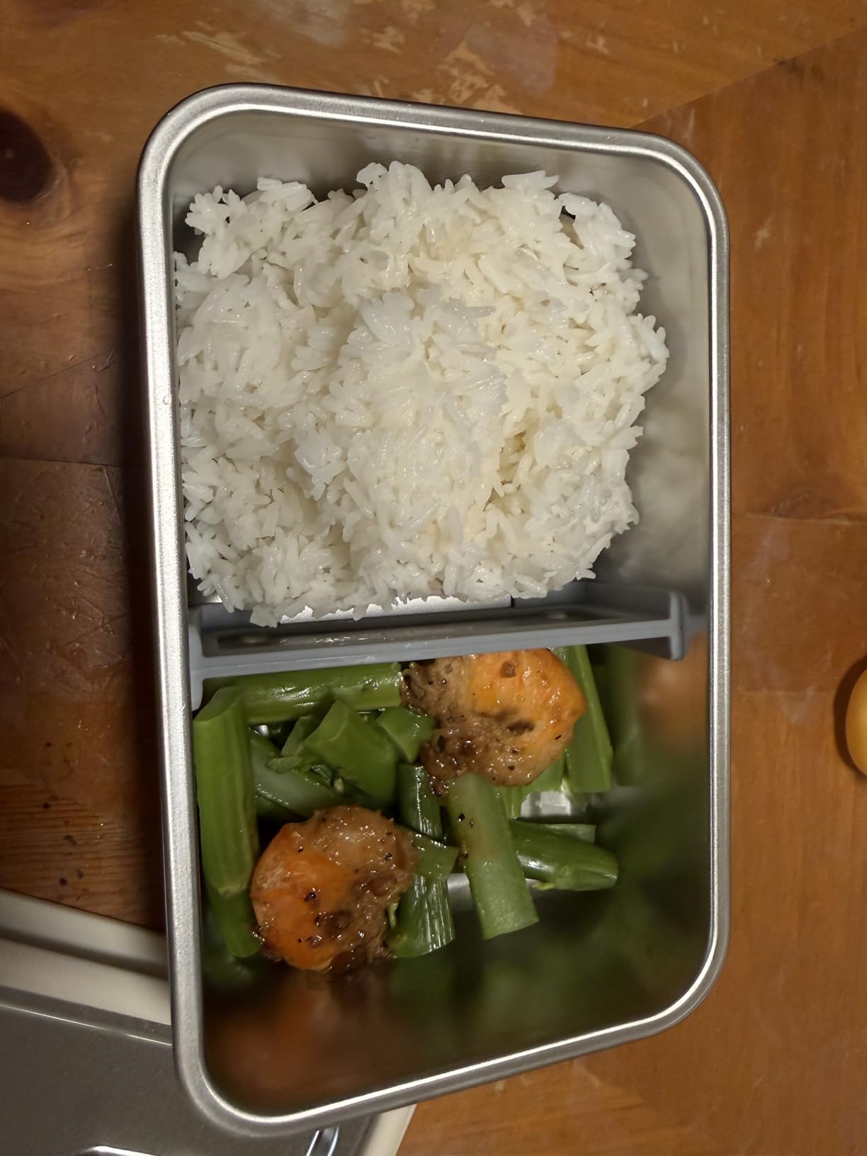 Modaniam Stainless Steel Bento Box, Stainless Steel Lunch Box for Adults, 42oz, Metal Lunch Box, Lunch Containers with Compartment, Vanilla, Leak Proof customer photo 1