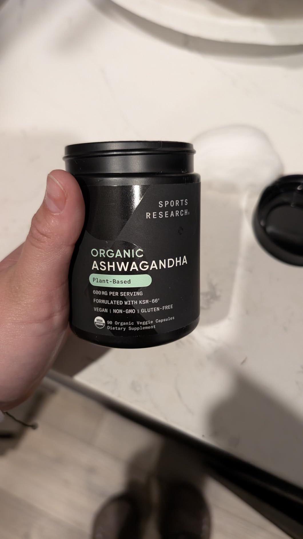 Sports Research Organic Ashwagandha - Adaptogen for Relaxation, Calm & Sleep Support - Made with Organic KSM-66 - 600 mg - Non-GMO Verified, Gluten-Free, Certified Vegan - 90 Veggie Capsules customer photo 1
