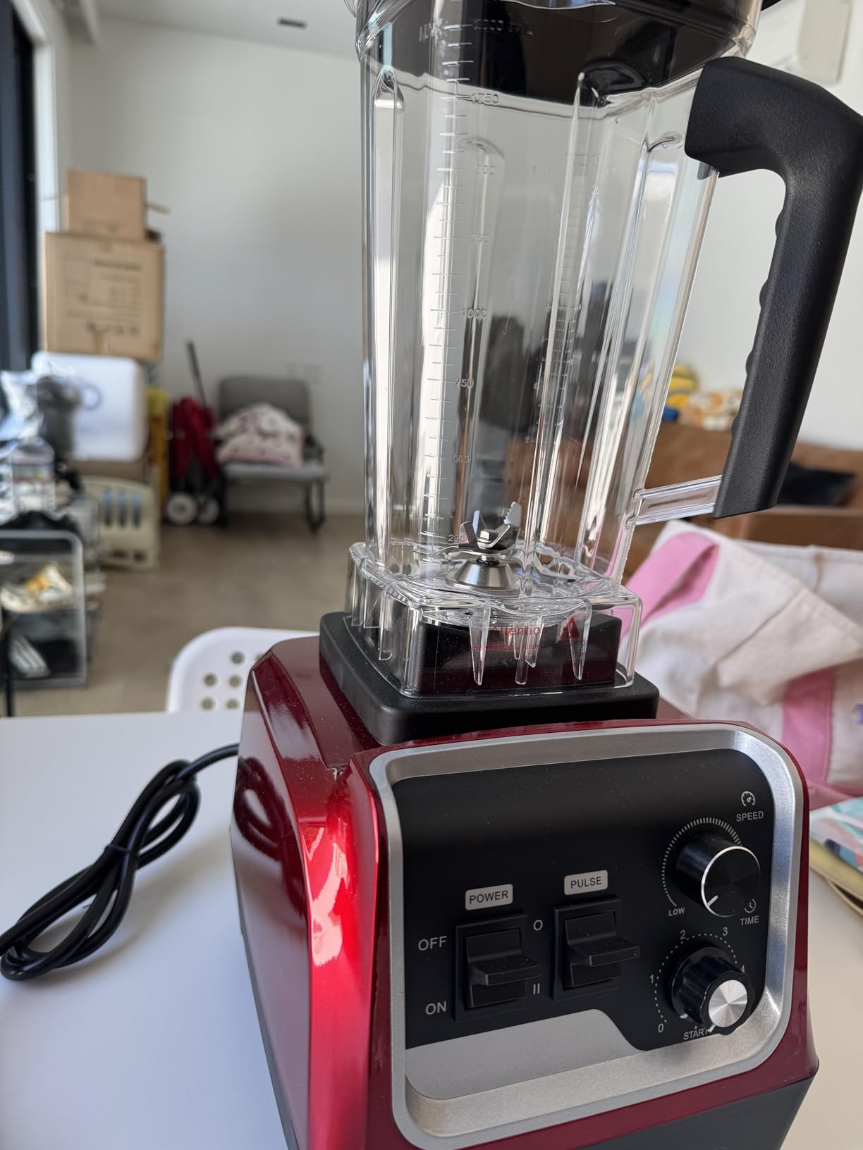 1800W Blender for Smoothies, Countertop Blenders for Kitchen with 70 Oz BPA-Free Pitcher and 20 oz To-Go Cup, 28000 RPM High-Speed Motor Blender for Ice Crushing, Frozen Drinks, Milkshakes customer photo 1