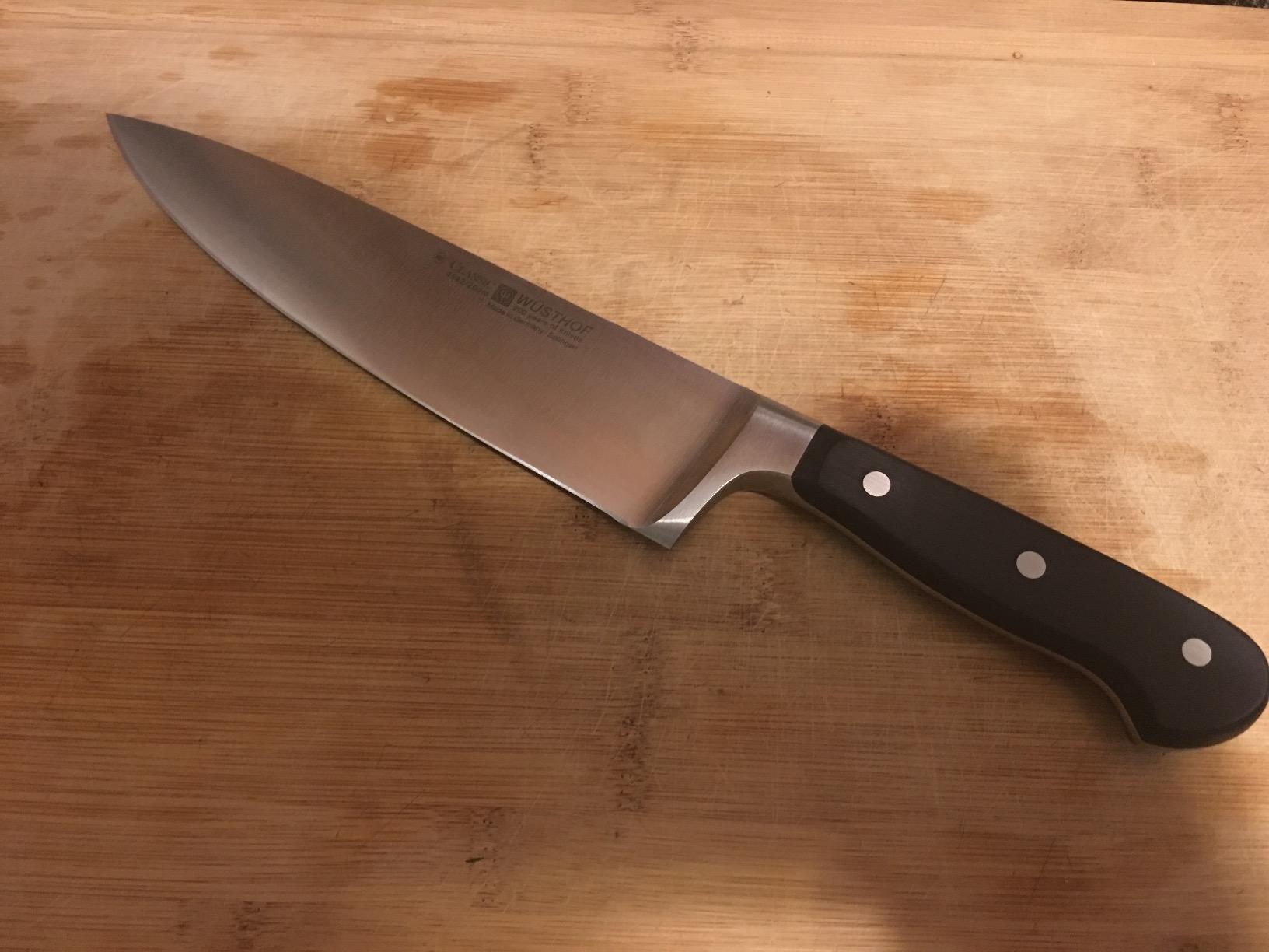 WUSTHOF Classic 8 Inch Chef's Knife, Black, 8-Inch customer photo 2