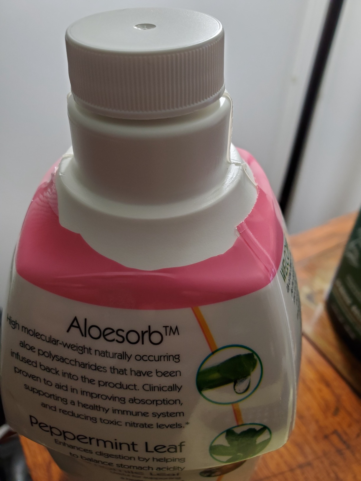 Lily of The Desert Stomach Formula, Organic Aloe Vera Juice with Slippery Elm, Chamomile, Peppermint, and Ginger for Gut Health, Acid Reflux, Heartburn Relief, 32 Oz customer photo 2