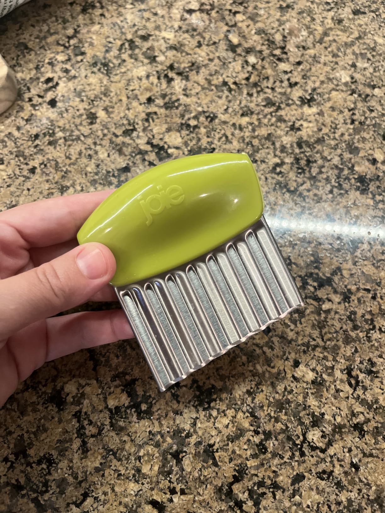 Joie Crinkle Cutter Knife, Wavy Slicer for Potatoes, Vegetables and Fruits, Great for Kids First Cutting Tool, Fun Kitchen Gadget, Stainless Steel, BPA-Free, Colors May Vary customer photo 1