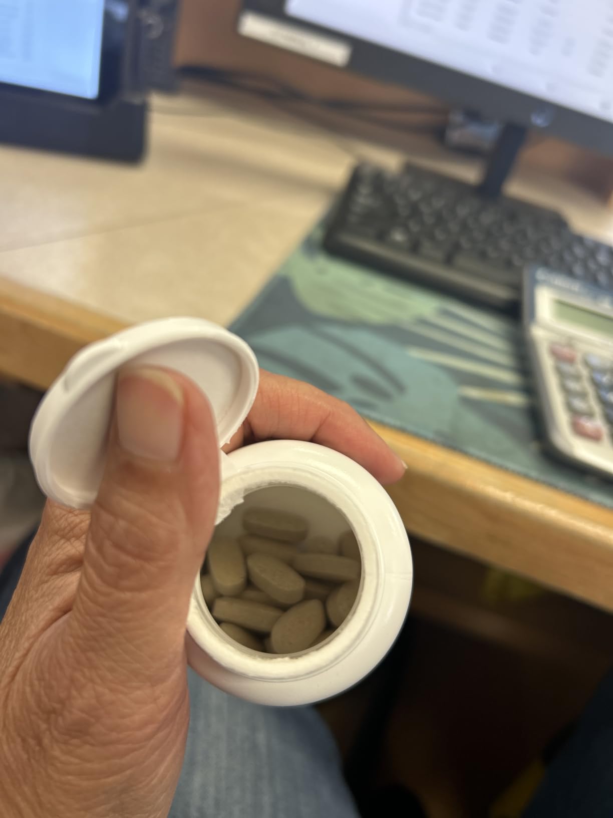 Natural Factors Lung, Bronchial & Sinus Health - Respiratory Health Supplement - Supports Healthy Tissue & Mucus Consistency - 90 Tablets (90 Servings) customer photo 1
