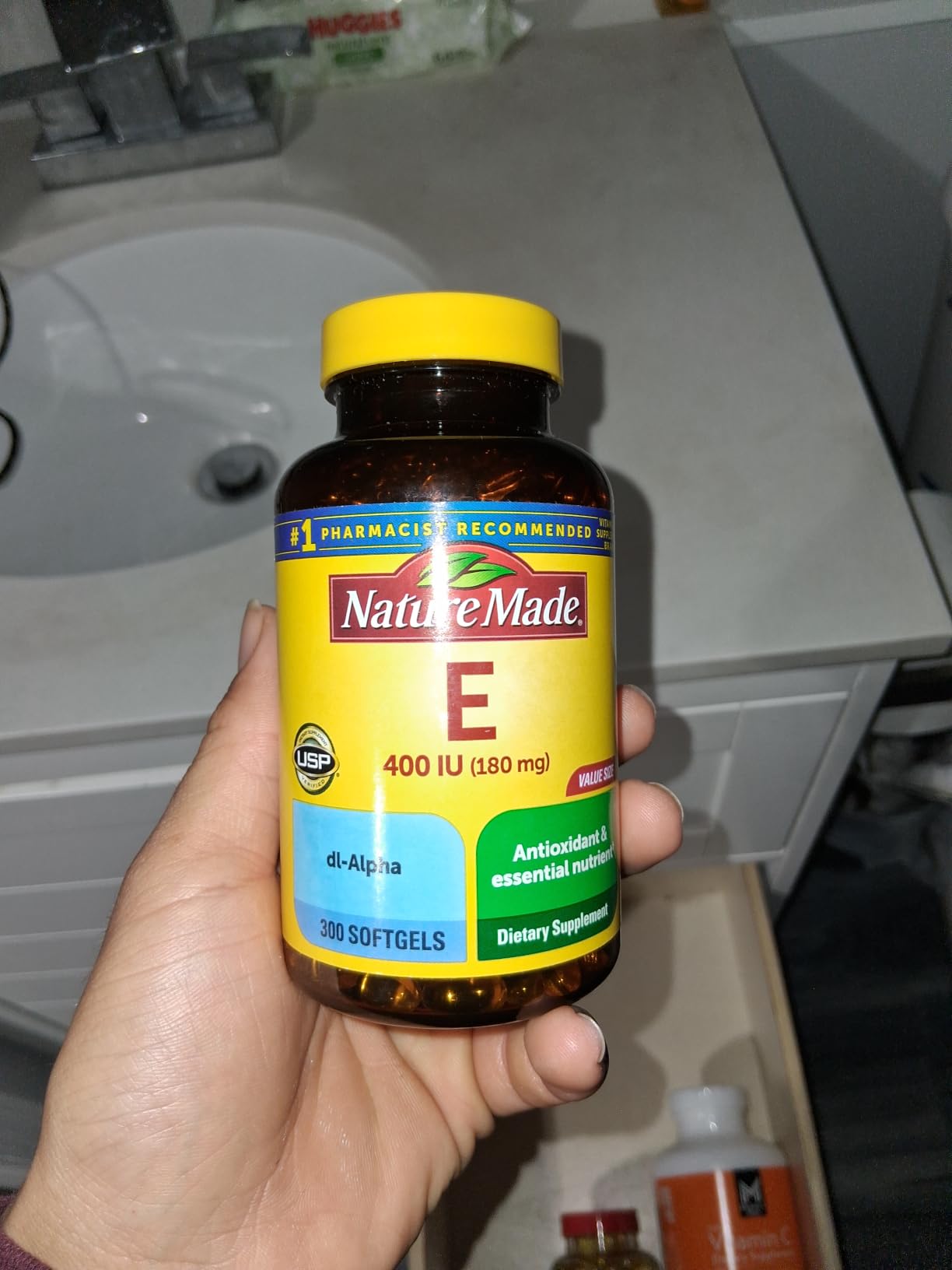 Nature Made Vitamin E 180 mg (400 IU) dl-Alpha, Dietary Supplement for Antioxidant and Skin Support, 180 Softgels customer photo 2