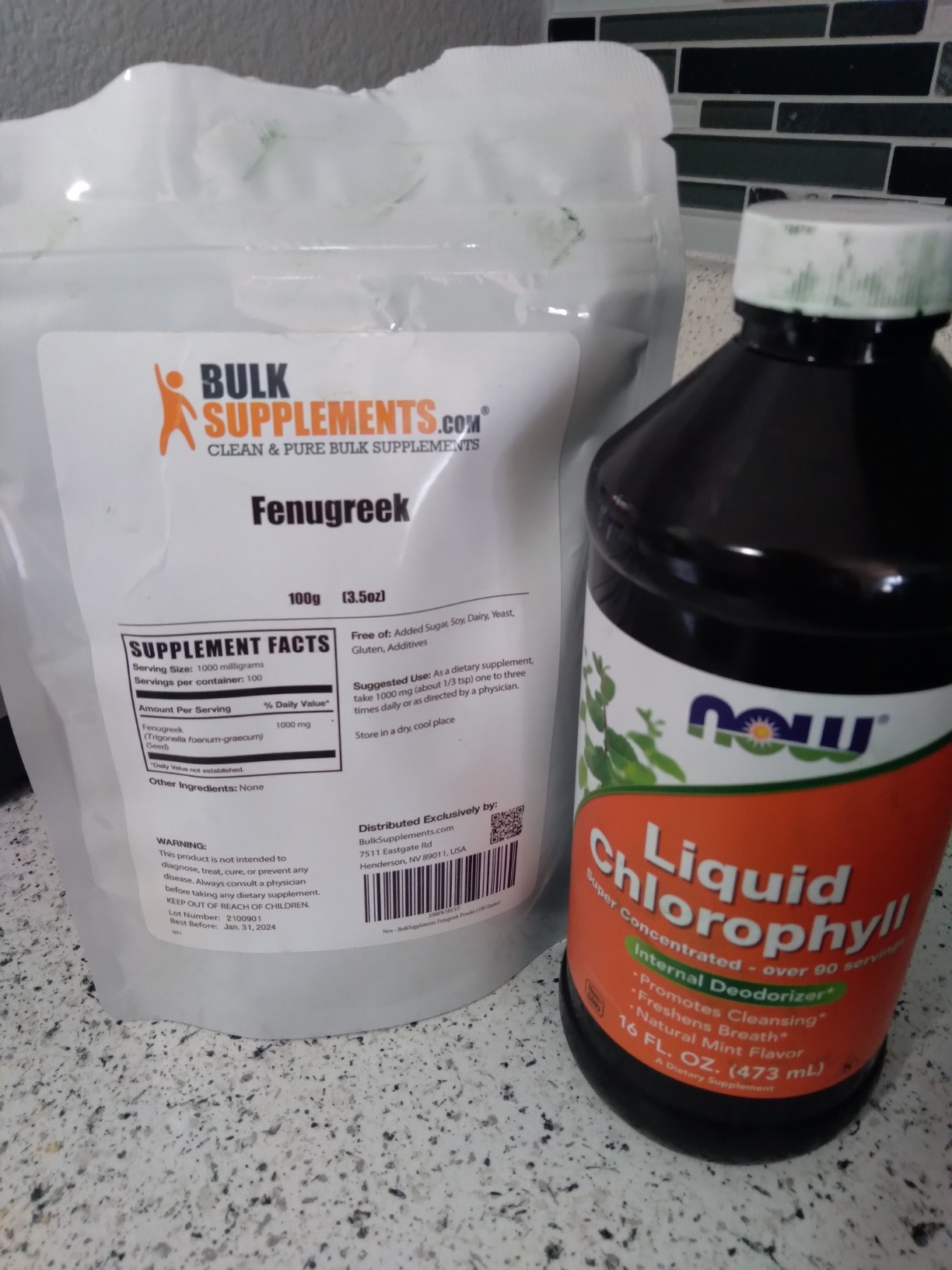 NOW Foods Supplements, Liquid Chlorophyll, Super Concentrated, Internal Deodorizer, Boost Energy, Mint Flavor, 16-Ounce customer photo 2