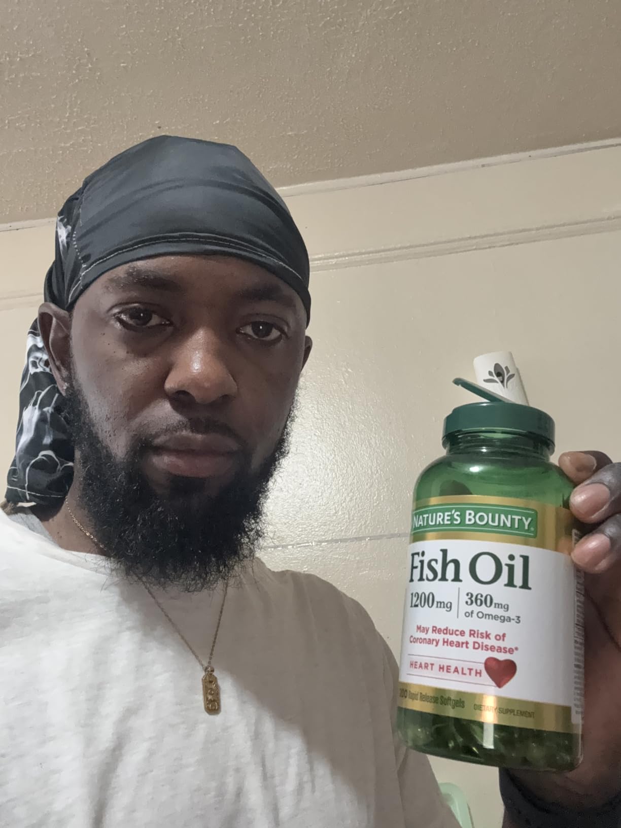 Nature's Bounty Fish Oil Omega 3 Supplements - Supports Heart Health, 1200 Mg Fish Oil, Omega-3, 200 Softgels (Pack of 1) customer photo 1