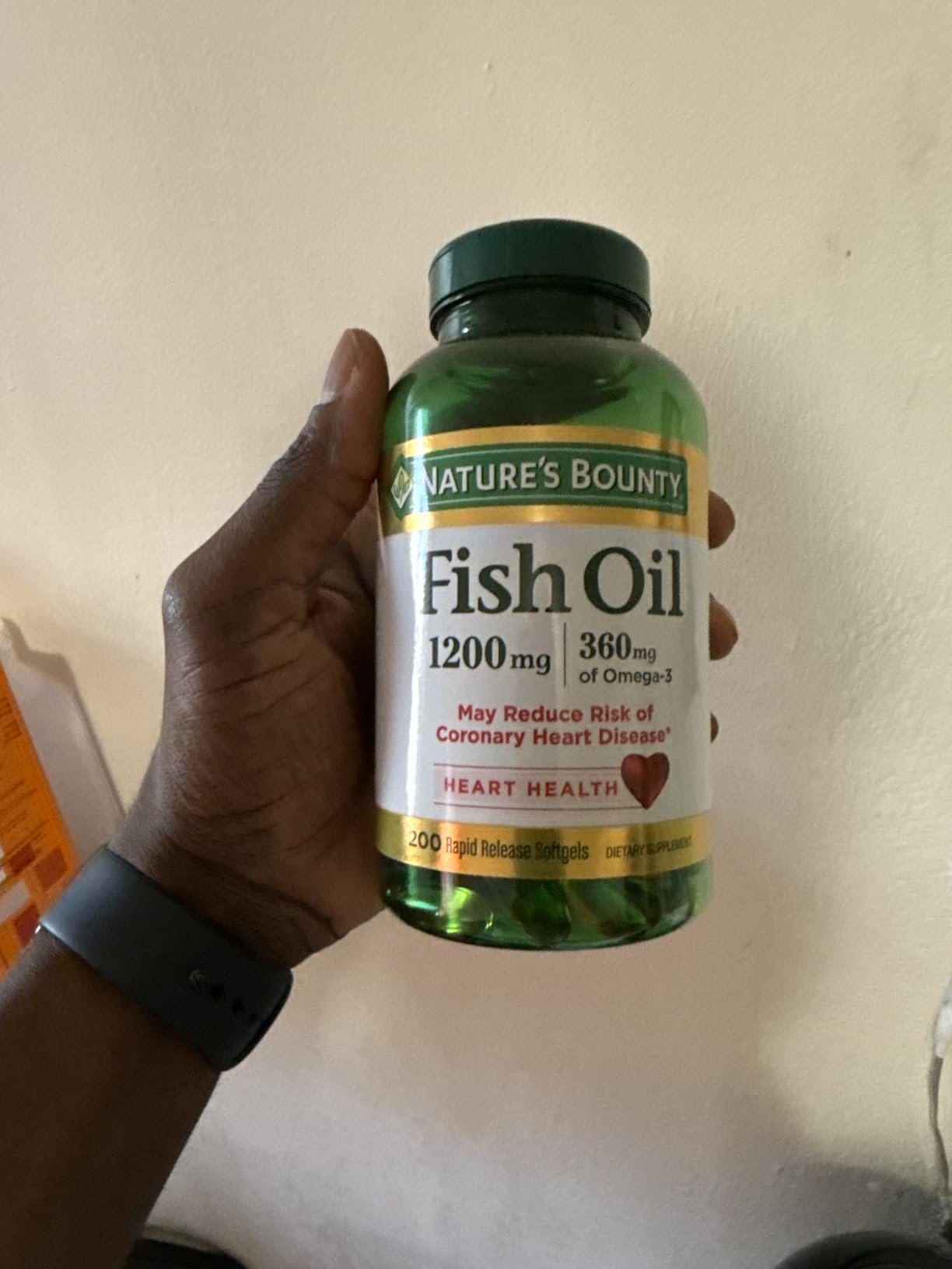 Nature's Bounty Fish Oil Omega 3 Supplements - Supports Heart Health, 1200 Mg Fish Oil, Omega-3, 200 Softgels (Pack of 1) customer photo 2