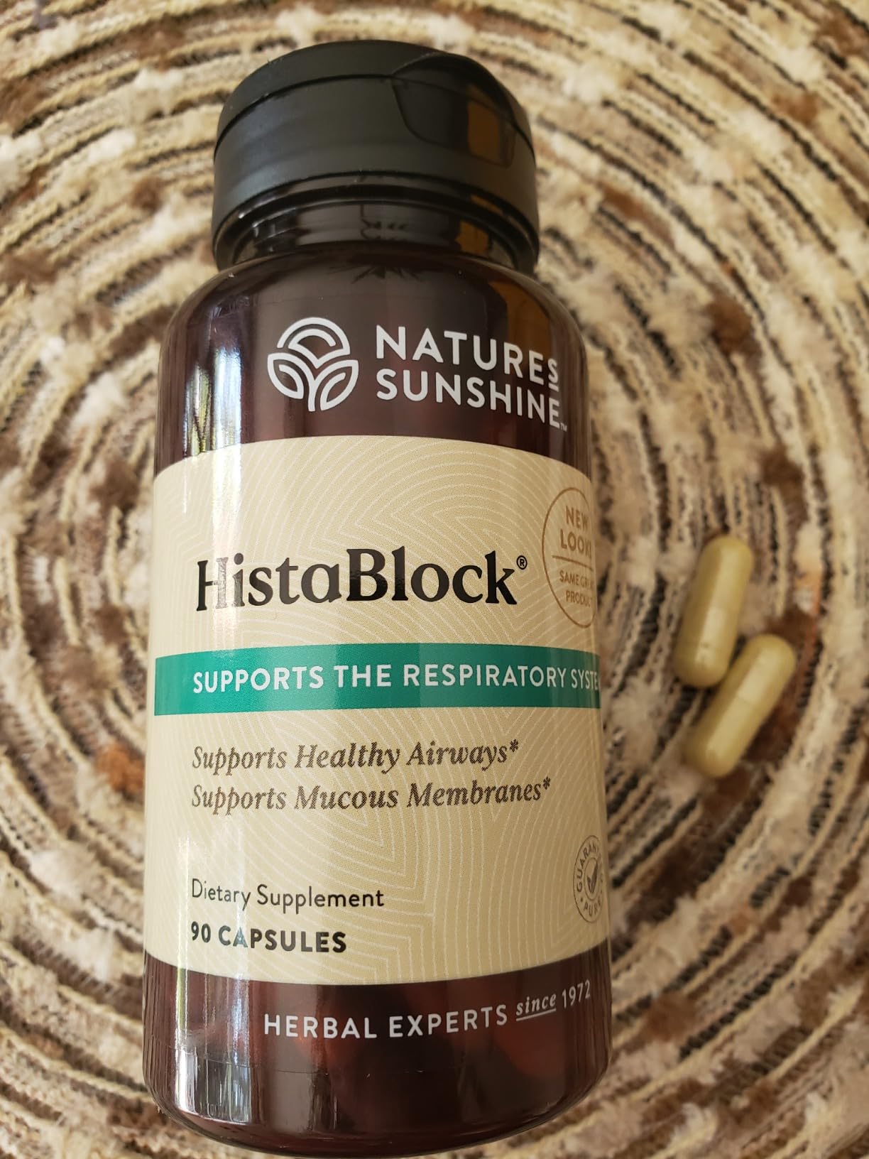 Nature's Sunshine HistaBlock | Respiratory Support Supplement | Supports Airways & Blocks Irritants | Antioxidant Strength | Seasonal Allergy Help | Natural Respiratory Function Aid 90 Capsules customer photo 1