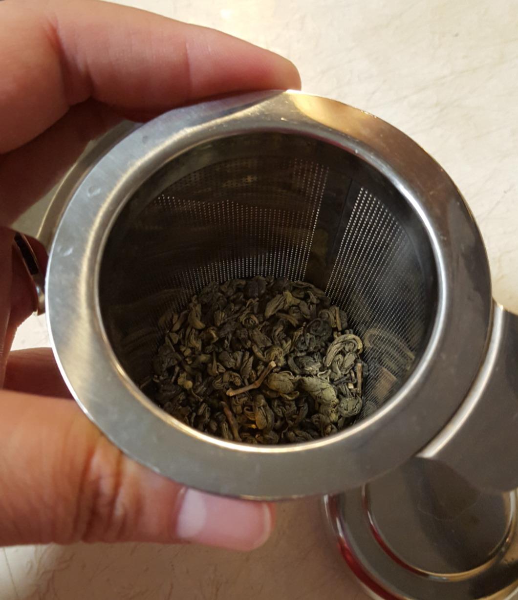 Davidson's Organics, Gunpowder Green, Loose Leaf Tea, 16-Ounce Bag(Packaging May Vary) customer photo 1