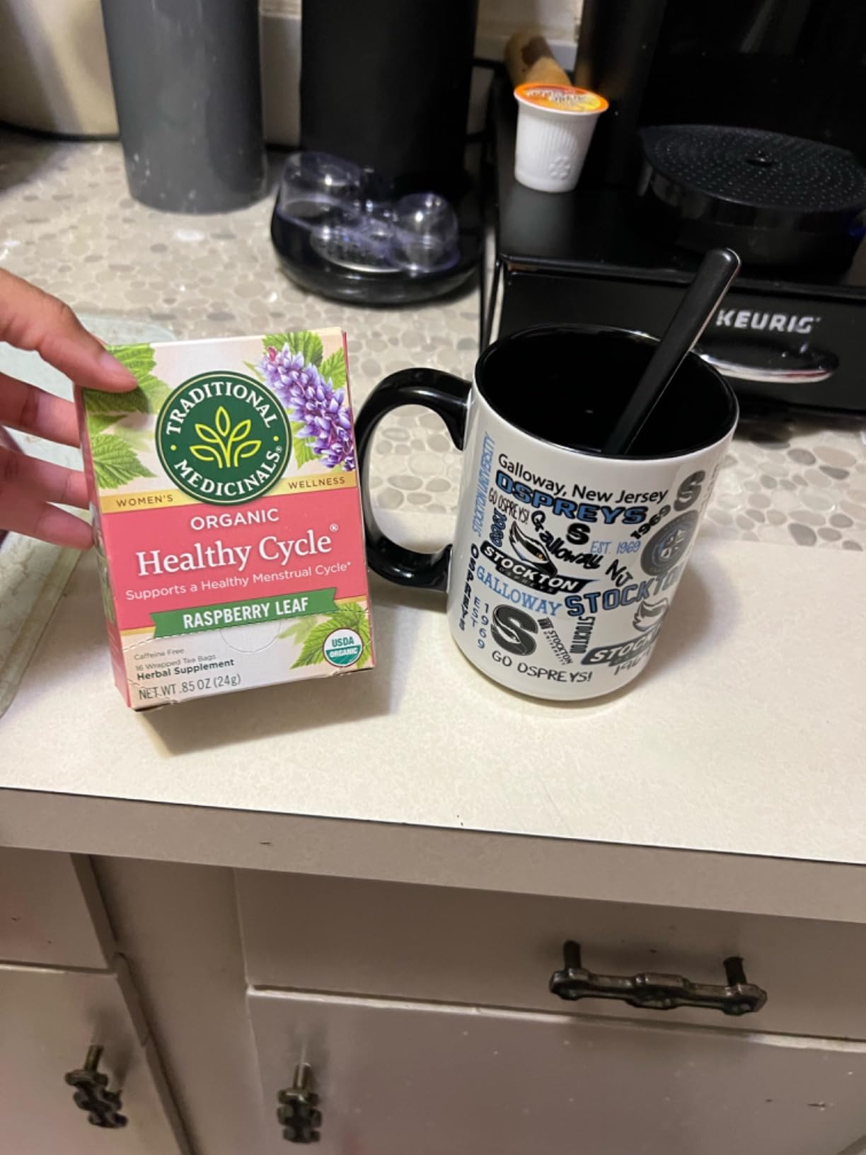 Traditional Medicinals Tea, Organic Healthy Cycle, Supports Healthy Menstrual Cycles, Includes Spearmint, 16 Tea Bags customer photo 2
