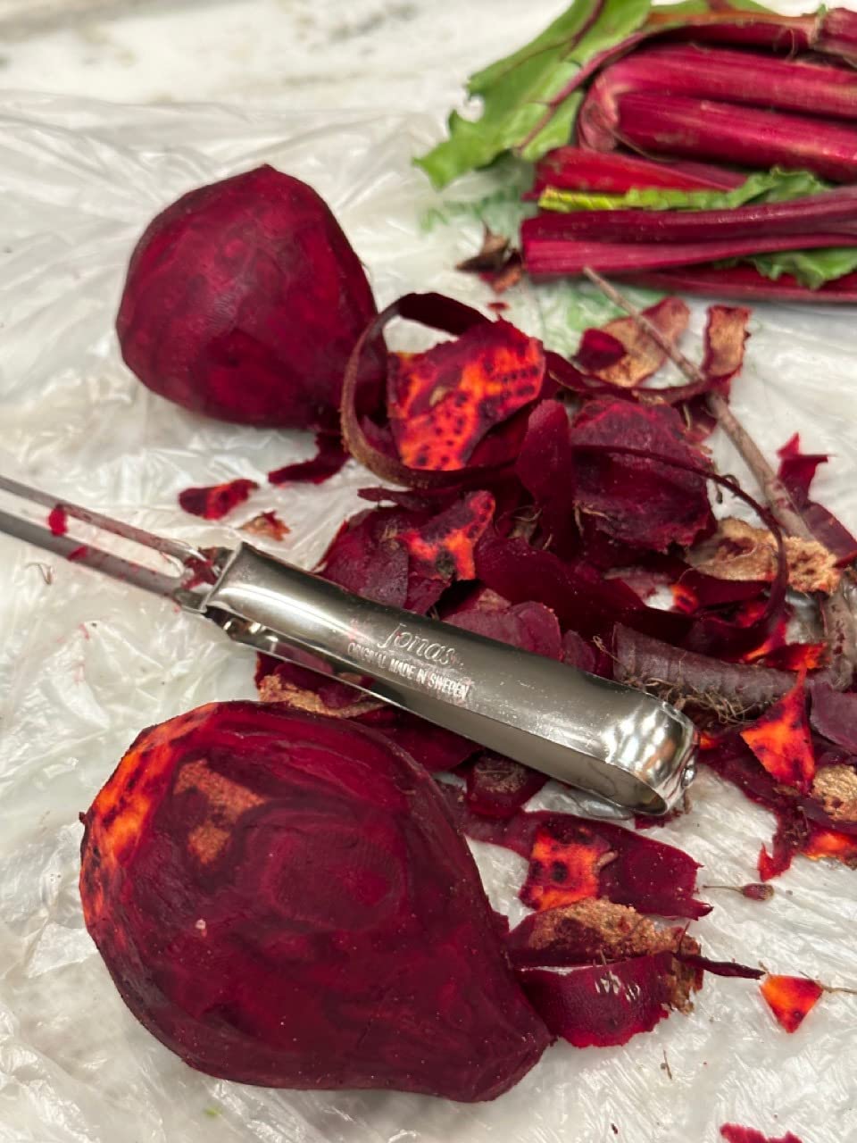 Linden Sweden Original Jonas Vegetable Peeler - Rust Resistant Silver Carrot and Potato Peeler customer photo 2