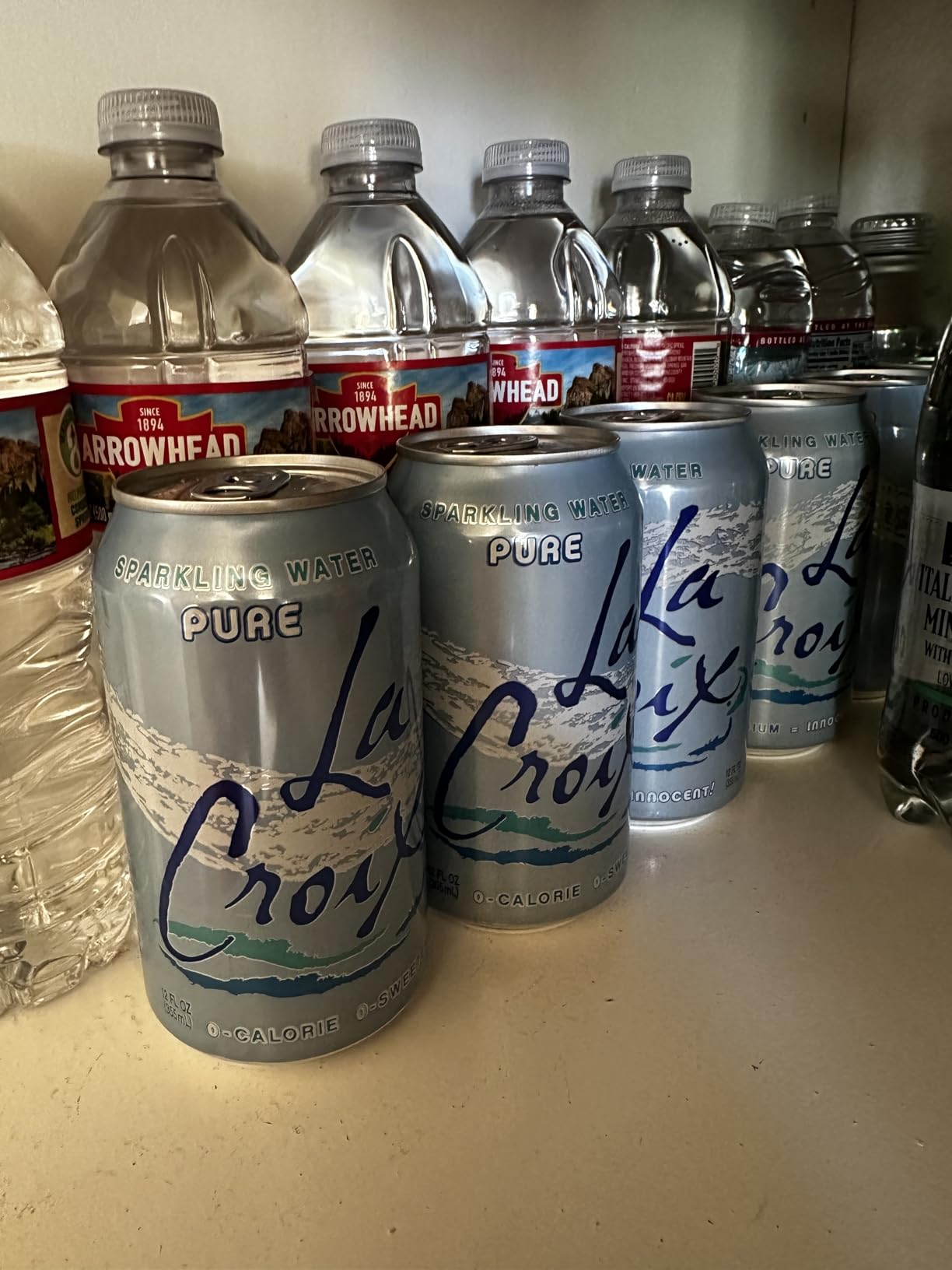 LaCroix Sparkling Water, Pure, 12 Fl Oz (Pack of 12) customer photo 2