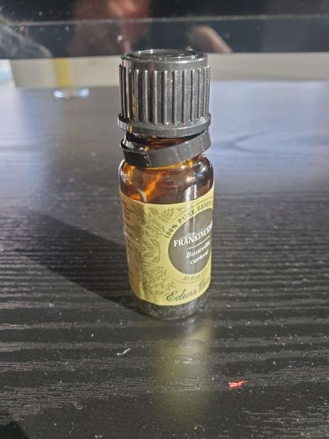 Edens Garden Frankincense- Carterii Essential Oil- 100% Pure Premium Grade, Undiluted, Natural, Therapeutic, Aromatherapy, The Best for Diffuser, Face, Candle, Hair 10 ml (.33 fl oz) customer photo 1