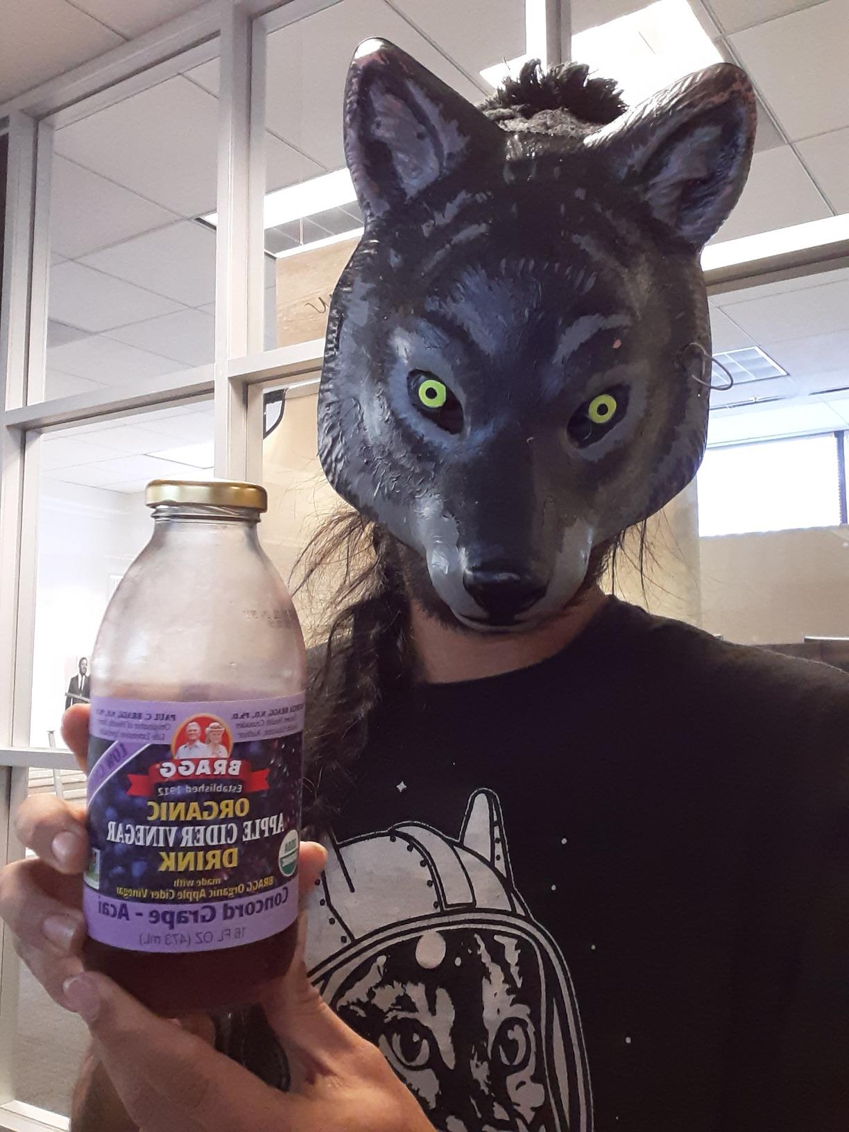 Bragg, Apple Cider Vinegar, Concord Grape & Hibiscus, Organic, Prebiotic Refreshers, 16 Fl Oz customer photo 1