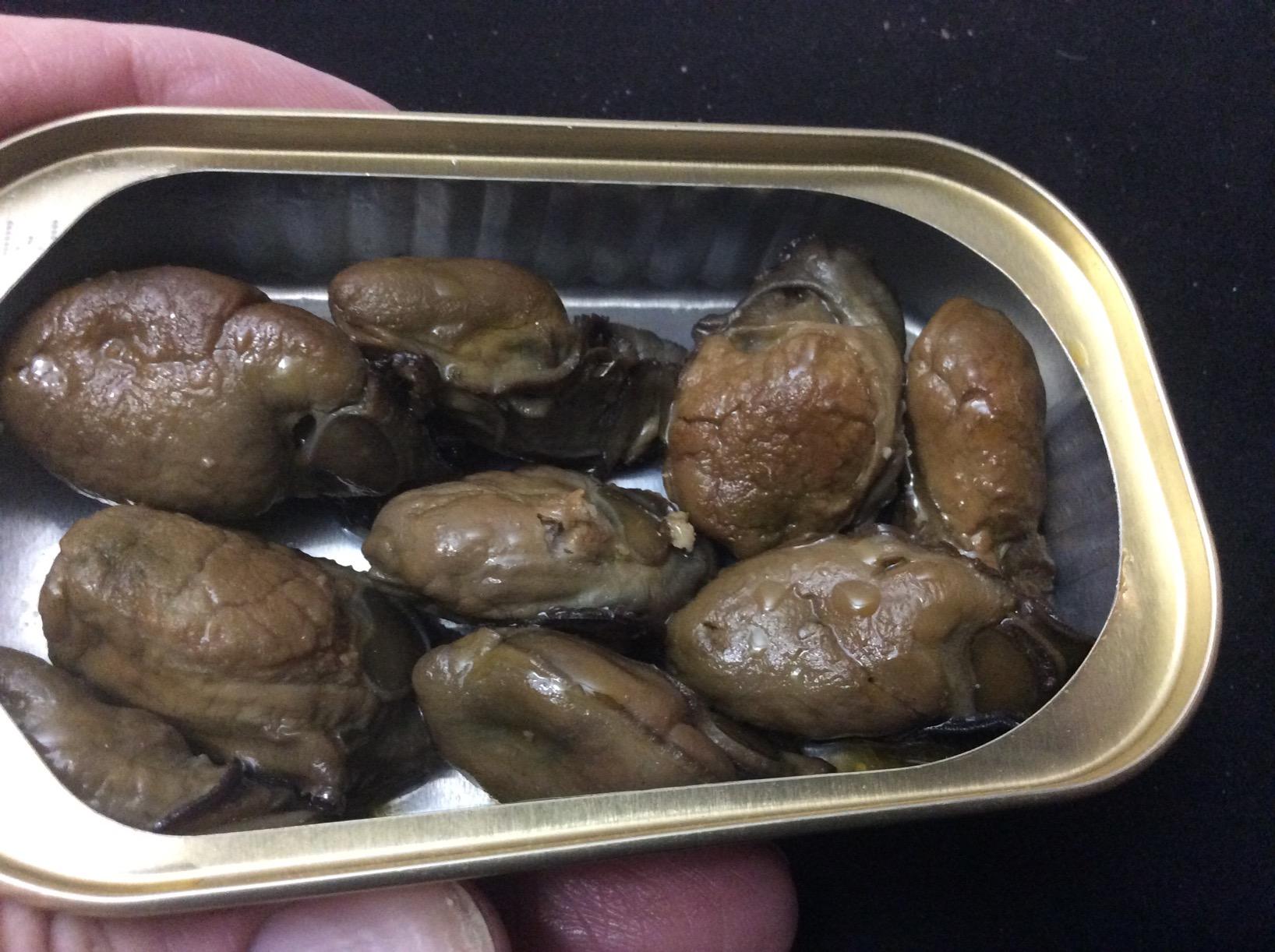Roland Foods Premium Naturally Smoked Medium Oysters in Oil, Wild Caught, 3 Ounce customer photo 1