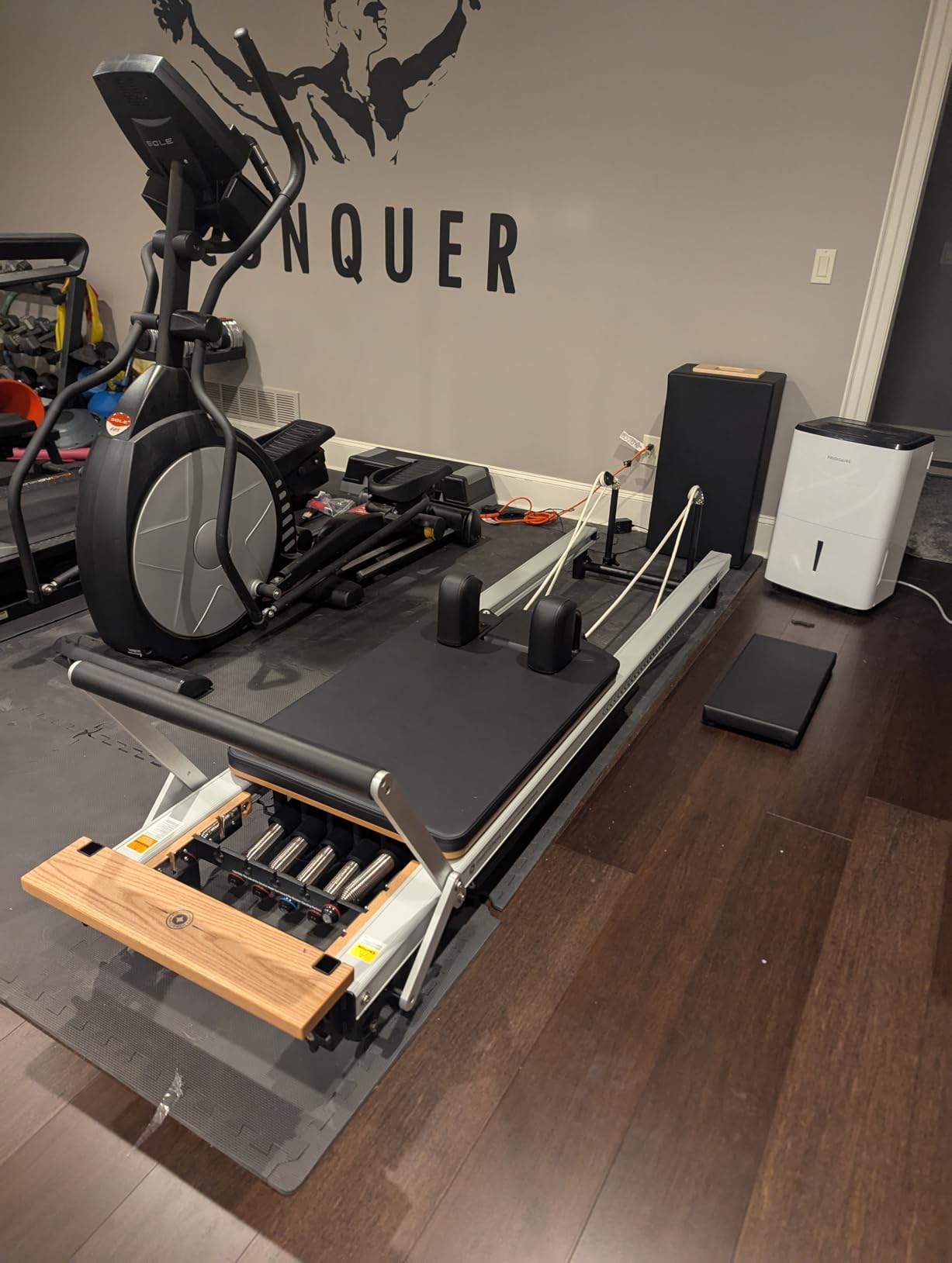 Merrithew at Home SPX Reformer Package with Reformer Box, Footstrap, Padded Platform Extender and Metal Roll-up Pole customer photo 2