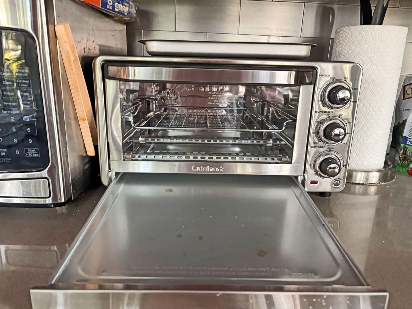 Cuisinart Custom Classic Toaster Oven Broiler, 1800 Watt, TOB-40N, Brushed Stainless Steel/Black customer photo 1