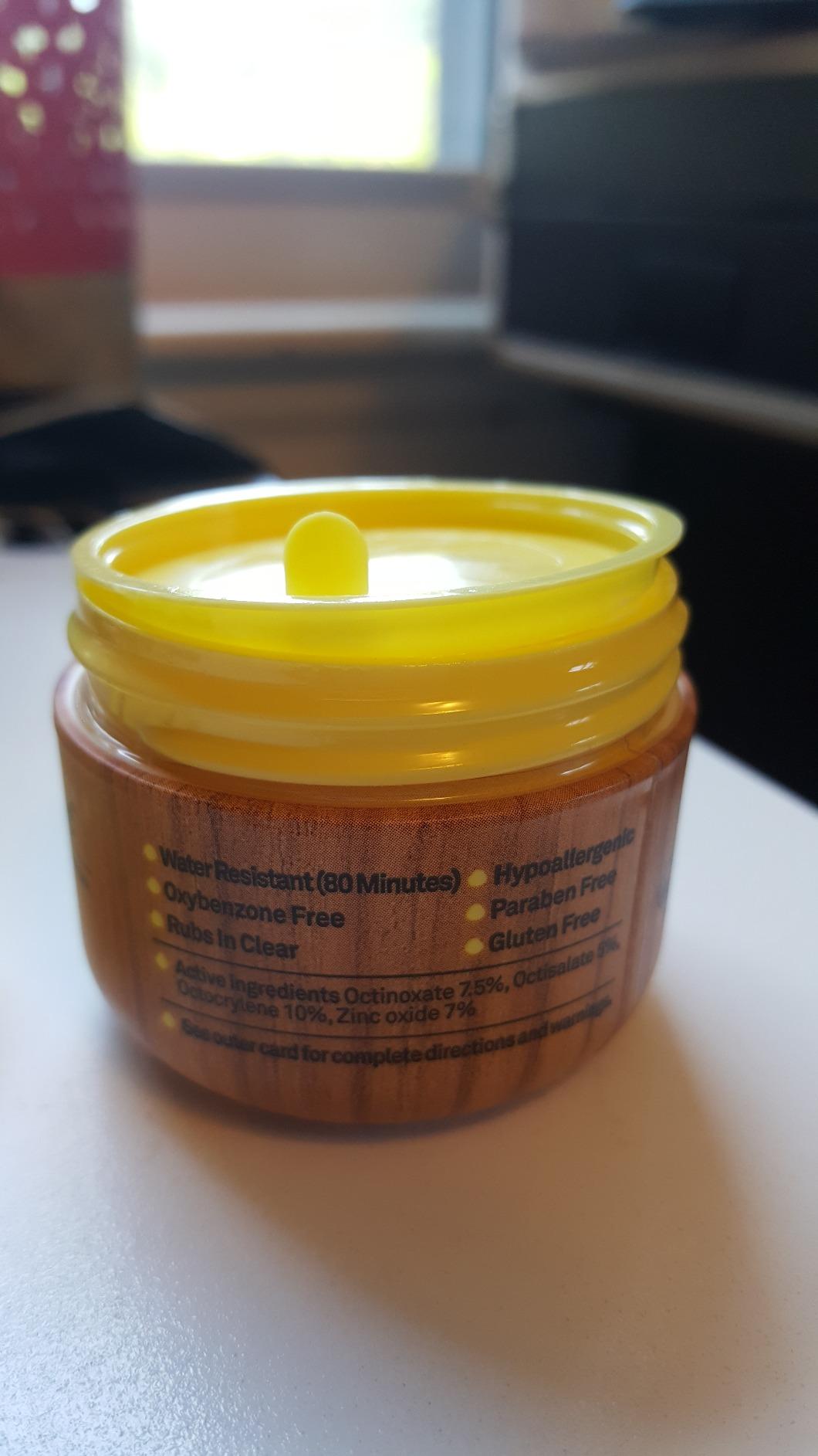 Sun Bum SPF 50 Face Cream Sunscreen with Zinc Oxide - Broad Spectrum Moisturizing Facial Sunscreen with Vitamin E - Hawaii 104 Act Compliant (Without Octinoxate & Oxybenzone) - Travel Size - 1 oz customer photo 2