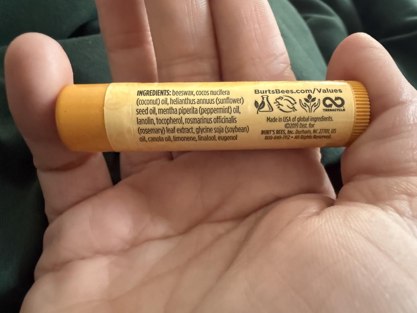 Burt's Bees 100% Natural Moisturizing Lip Balm (Original Beeswax) customer photo 2