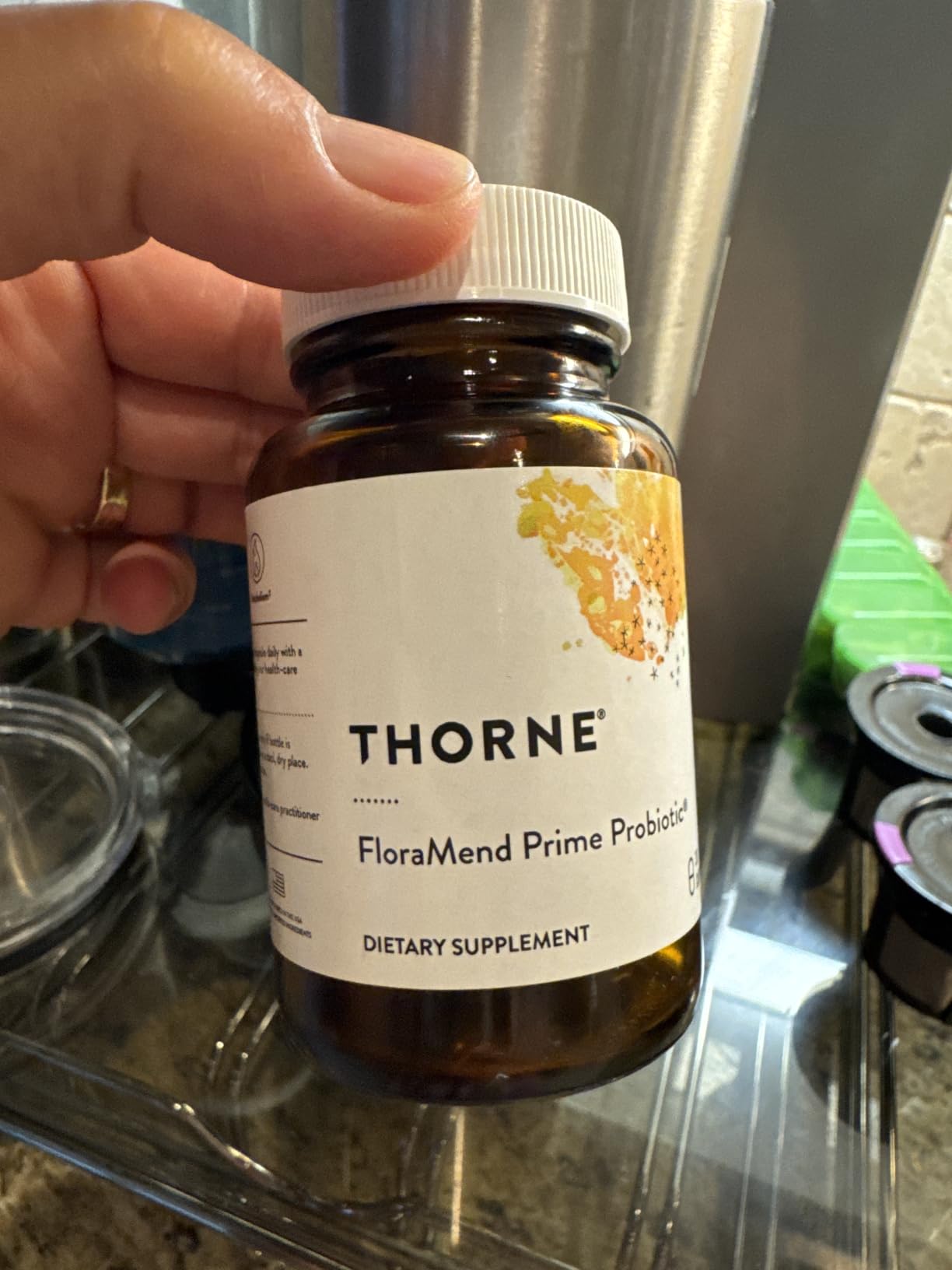 THORNE - FloraMend Prime Probiotic - Shelf Stable Probiotic Blend - Gut Health Supplement to Aid Weight Management & Support Digestive Health - 30 Servings customer photo 1