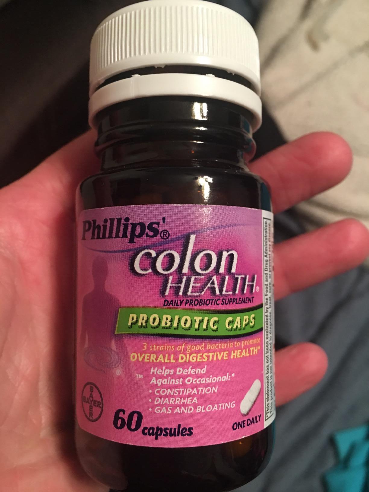 Phillips' Colon Health Daily Probiotic Capsules, 4-in-1 Symptom Defense to help defend against Occasional Gas, Bloating, Constipation, and Diarrhea, Daily Supplement, 60 Count customer photo 2