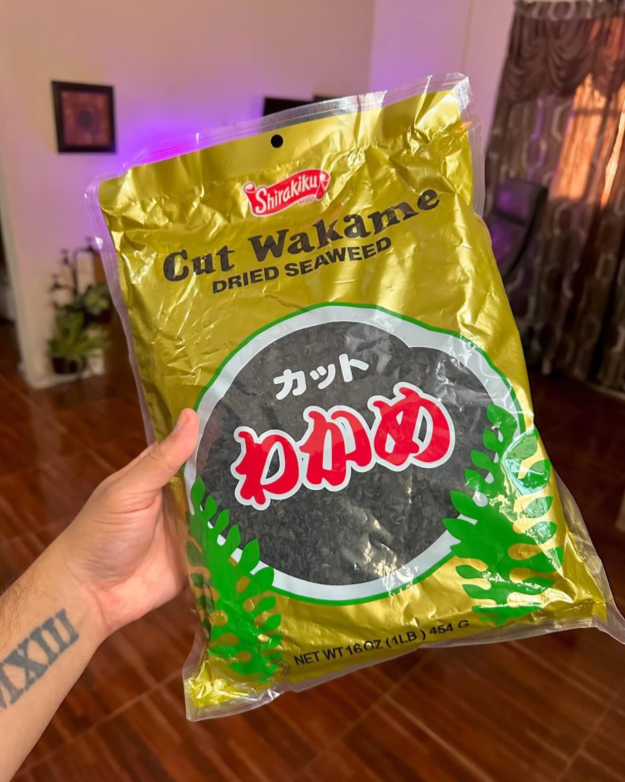 Shirakiku Cut Wakame Dried Seaweed - Dry Seaweed, Sea Kelp - Fresh Vegetables and Seaweed Chips for Miso Soup, Ramen, and Sushi - Pre-Cut, Resealable Package - 16 Oz customer photo 2