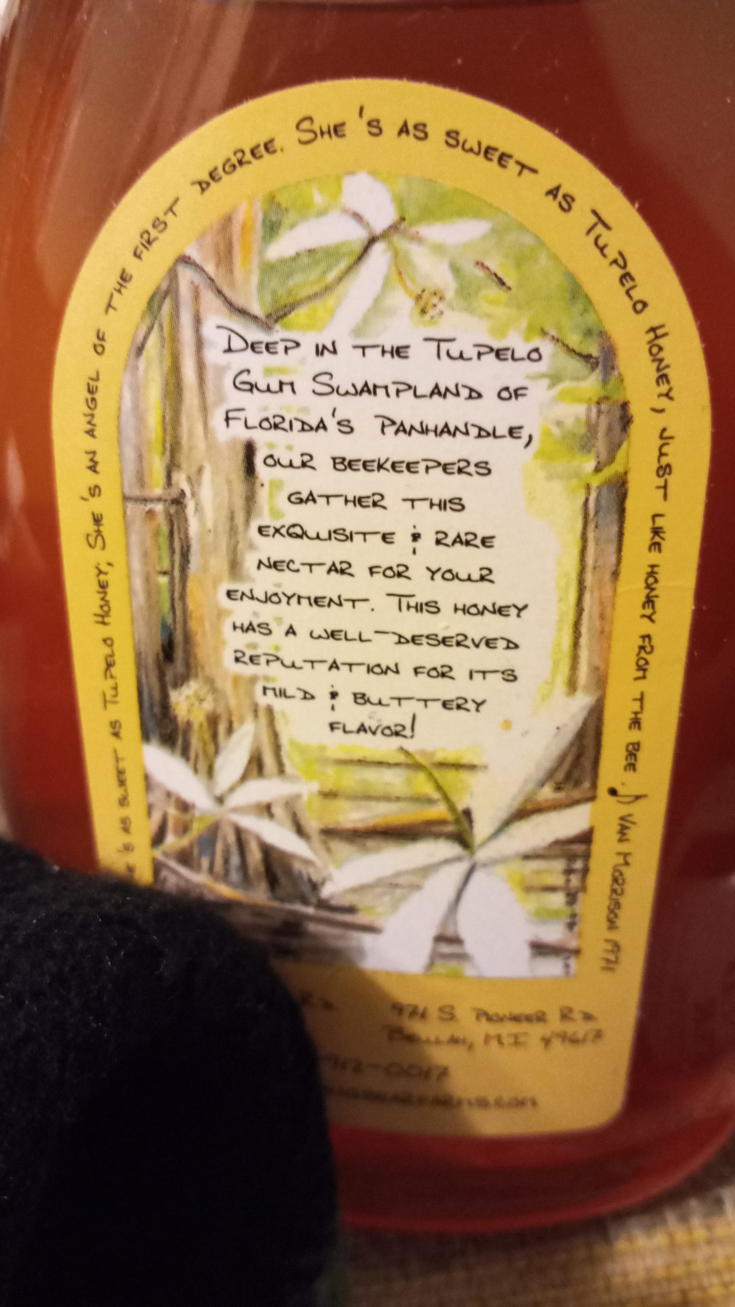 Tupelo Honey 32oz - 2 Pound Jar - Pure Raw White Tupelo Honey from Sleeping Bear Farms - Harvested from Florida Apalachicola River Basin Beekeepers - Premium Gourmet Honey customer photo 1