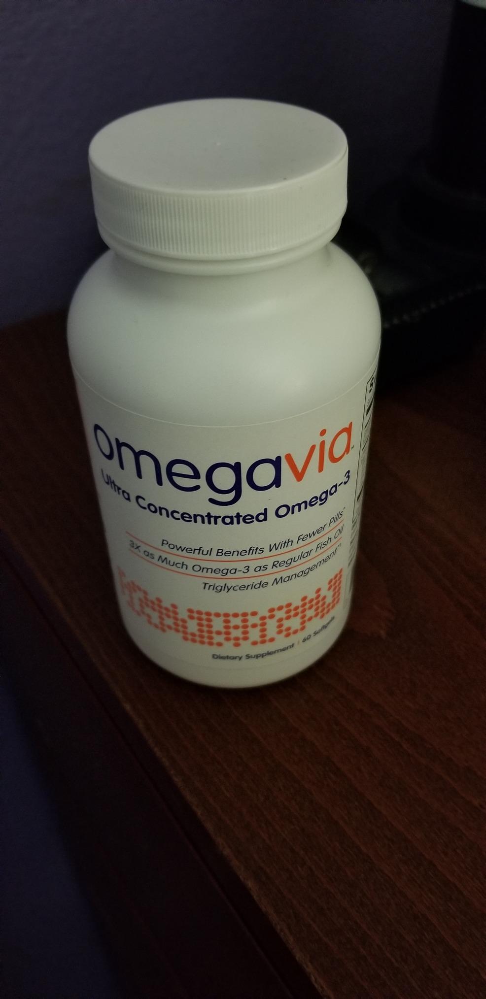 OmegaVia Ultra Concentrated Omega 3 Fish Oil Burpless, 60 Softgels, Triple Strength Omega 3 Fish Oil Supplements, 1135 mg Pure Omega3, No Fishy Burps, High EPA DHA DPA, IFOS 5-Star customer photo 1