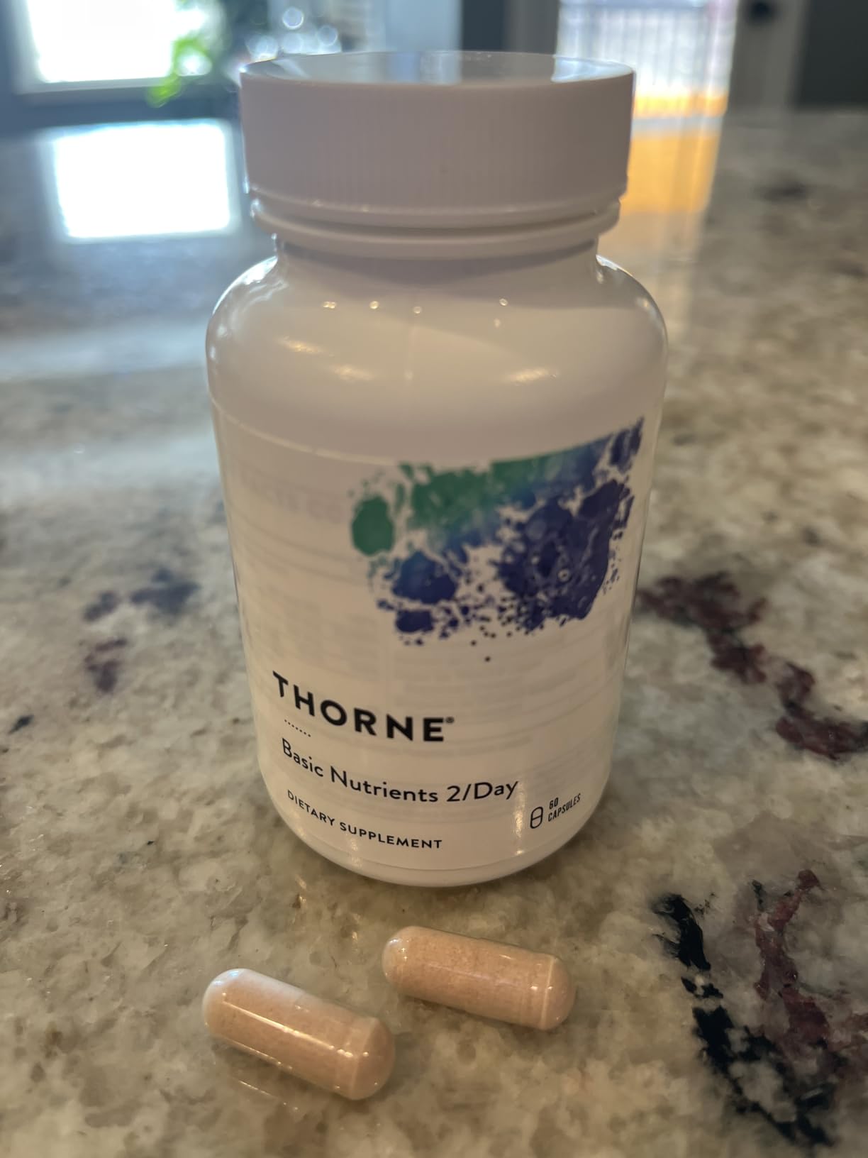 THORNE Basic Nutrients 2/Day - Comprehensive Daily Multi-Vitamin with Optimal Bioavailability, 60 Capsules customer photo 2