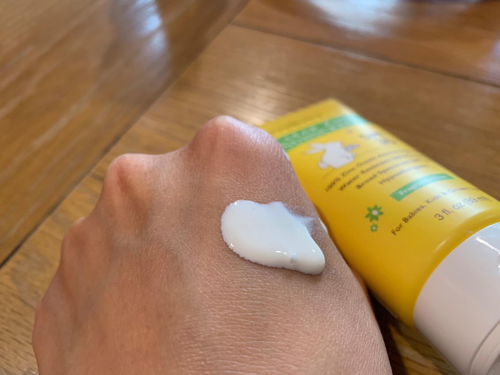 Babo Botanicals Sheer Zinc Mineral Sunscreen Lotion SPF30 - Natural Zinc Oxide - Shea Butter - Face & Body - Water Resistant - Fragrance-Free - EWG Verified - Vegan - For all ages customer photo 2