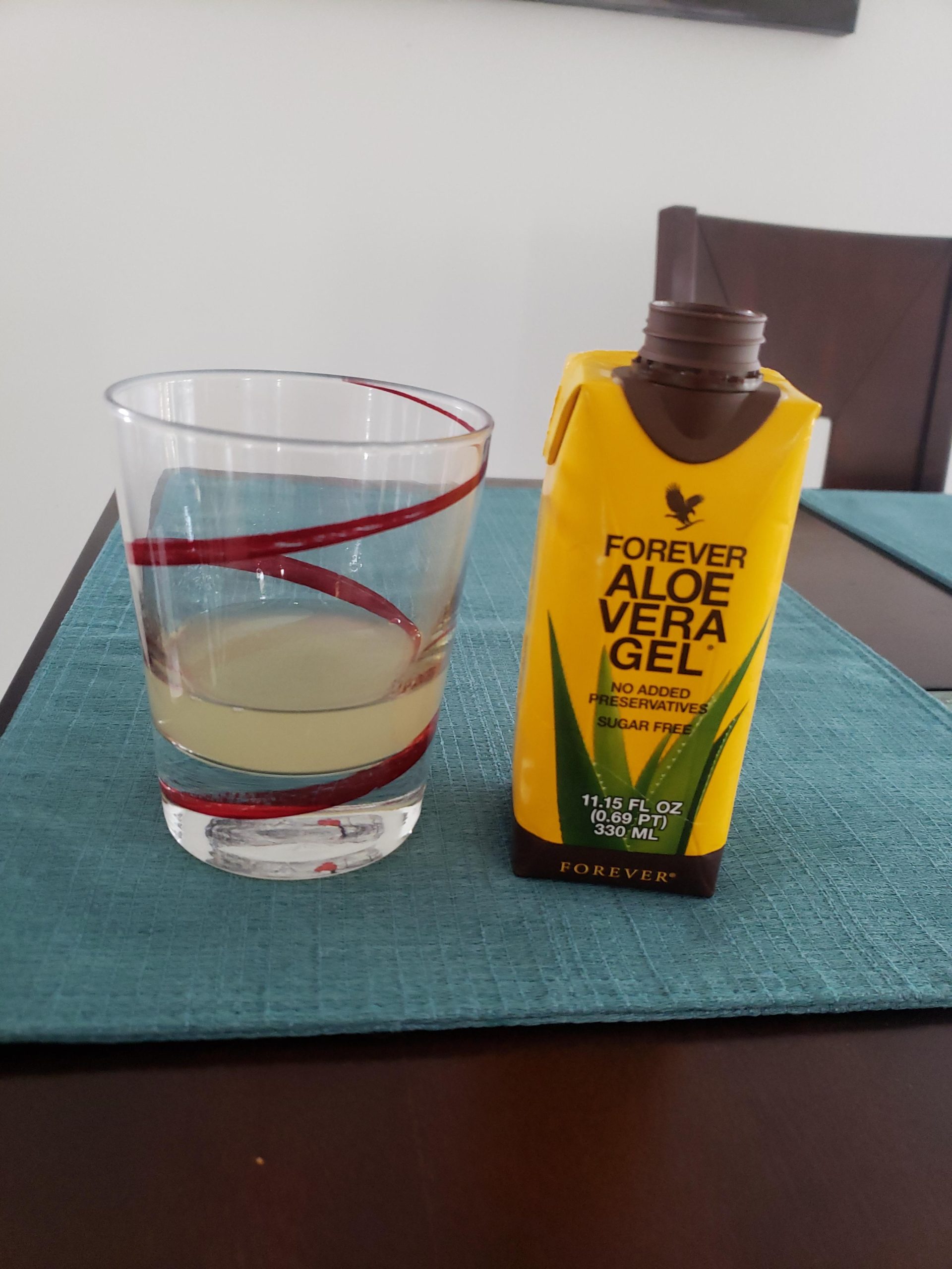 Forever Living - Aloe Vera Gel, Pure Inner Leaf Juice, 99.7% Aloe Content, Preservative-Free, 33.8 fl oz customer photo 1