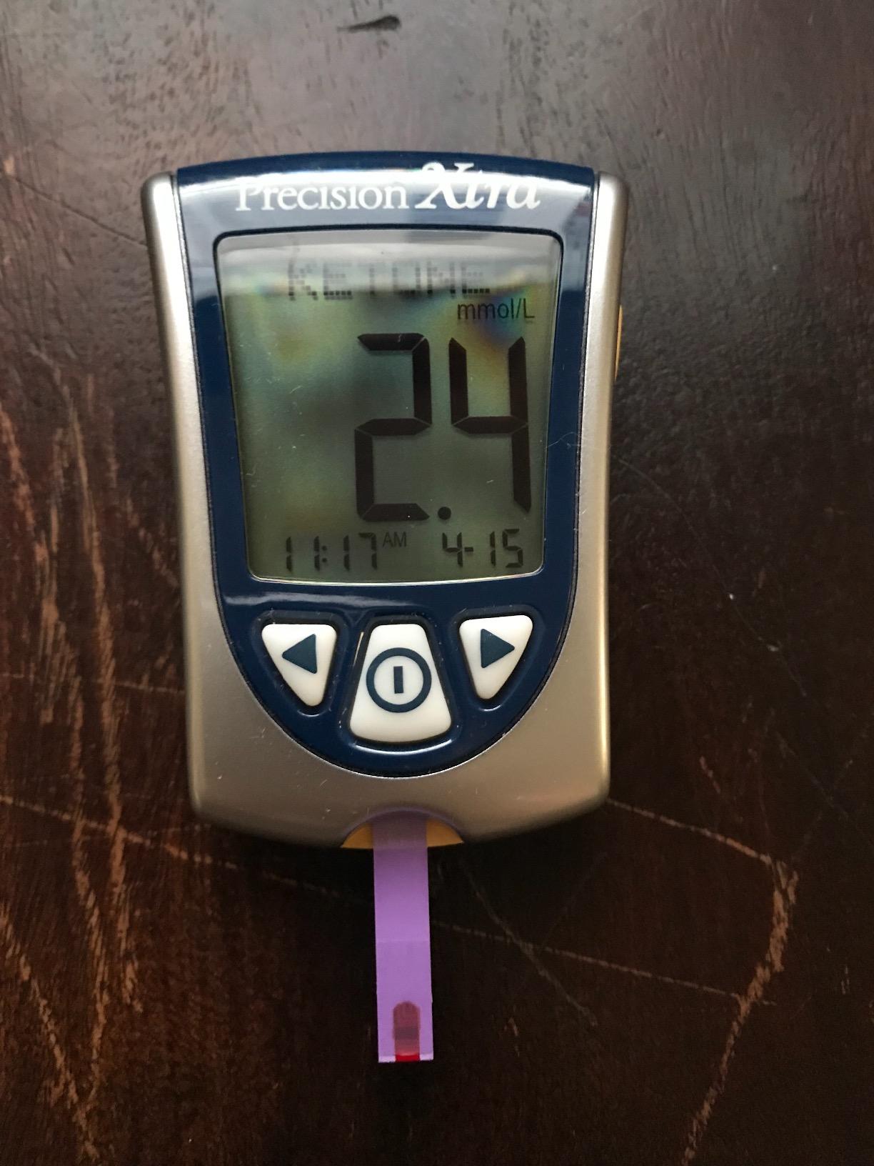 DSS Precision Xtra Blood Glucose Meter Kit, Results in 5 seconds, Strips Not Included (1 Kit) customer photo 1