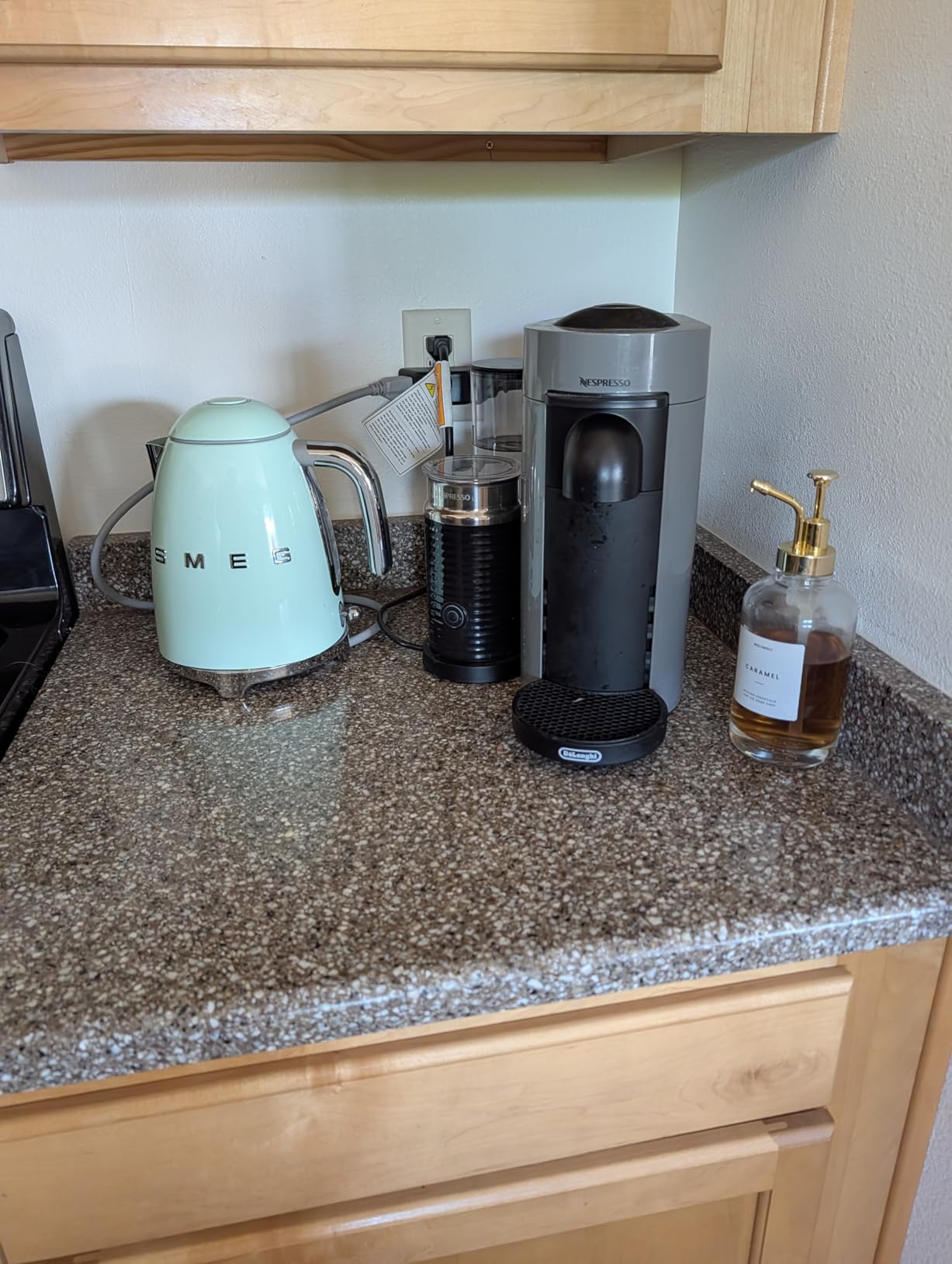 DaVinci Gourmet Sugar-Free Caramel Syrup, 25.4 Fluid Ounces customer photo 2