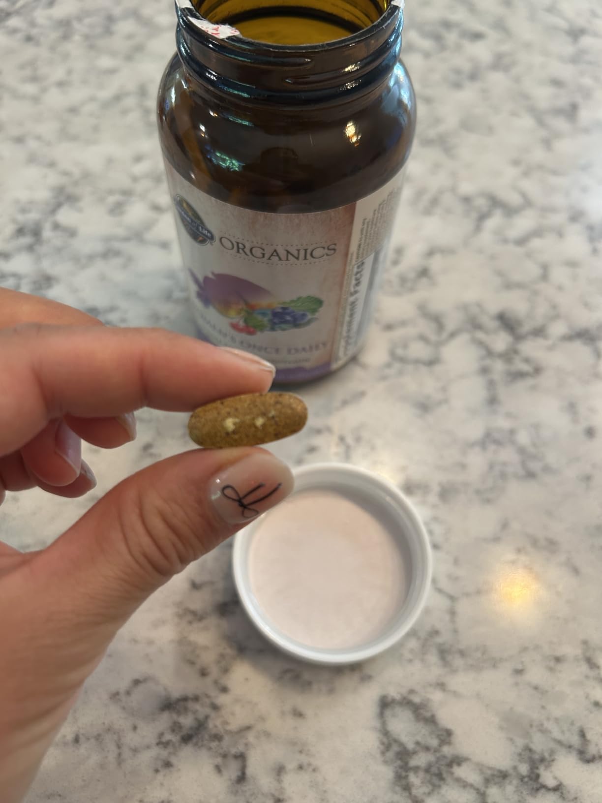 Garden of Life Organics Multivitamin for Women - Women's Once Daily Multi - Whole Food Multi with Iron, Biotin, Vegan Organic Womens Multivitamin for Health, Energy Hair Skin and Nails, 60 Tablets customer photo 1