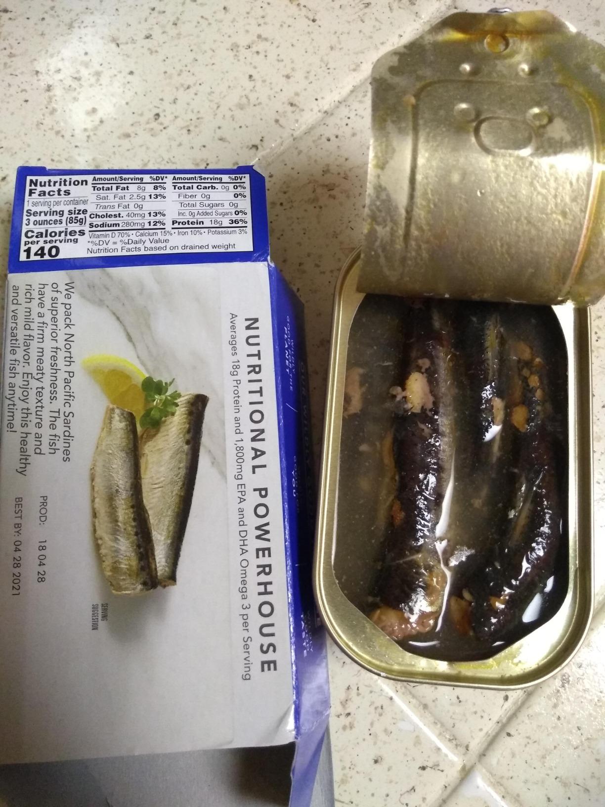Wild Planet Wild Sardines in Water, Sea Salt, Tinned Fish, Sustainably Wild-Caught, Non-GMO, Kosher, Keto and Paleo, 3rd Party Mercury Tested, 4.4 Ounce Single Unit customer photo 1