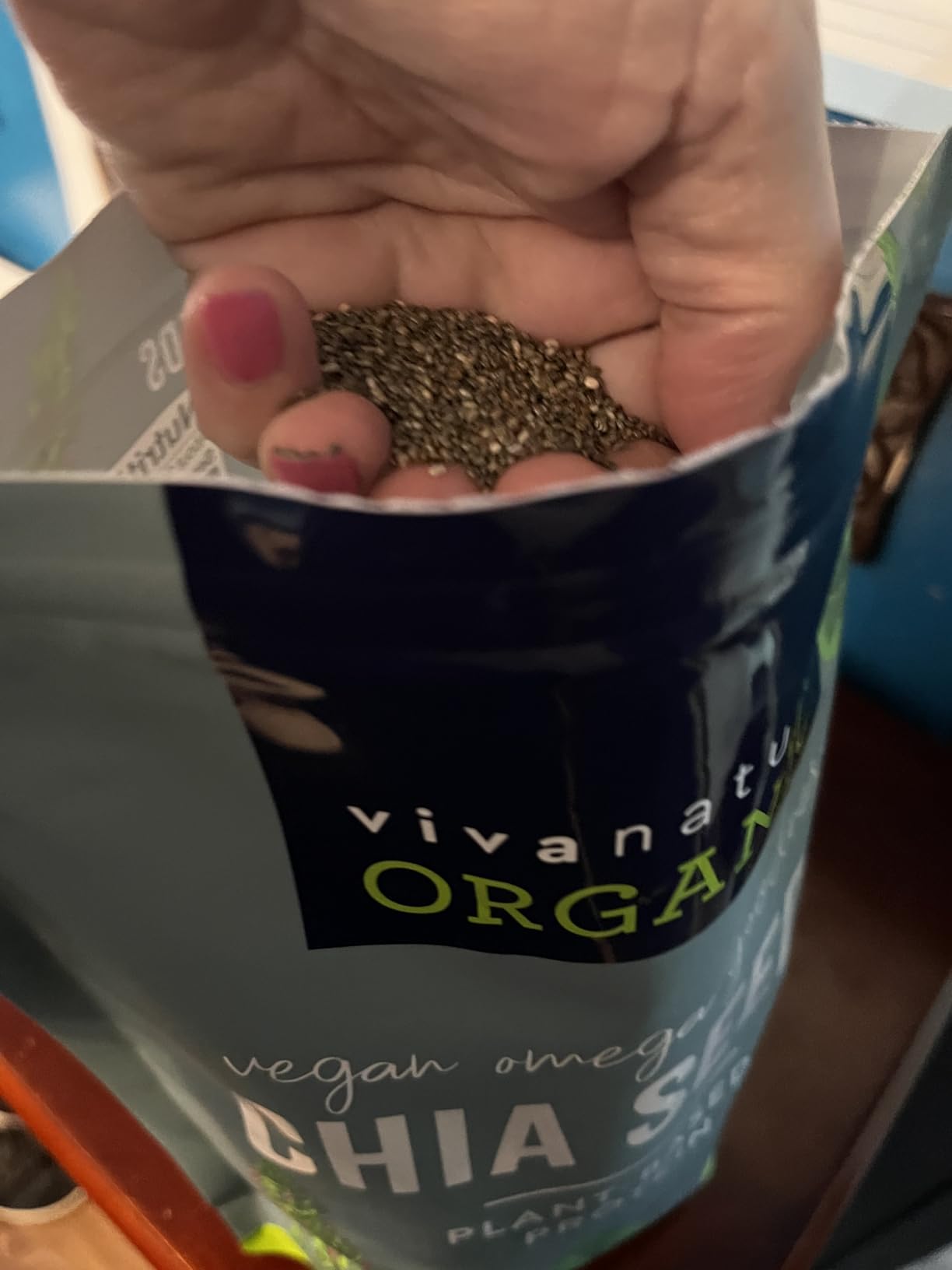 Viva Naturals Organic Chia Seeds, 2 lb, 32 Oz - Plant-Based Omega-3 and Vegan Protein, Gluten Free & Non-GMO, Perfect for Smoothies, Salads & Chia Pudding customer photo 1