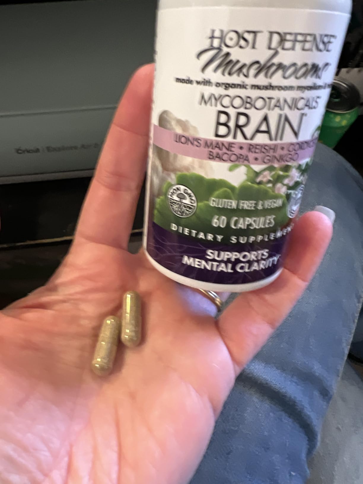 Host Defense MycoBotanicals Brain Capsules - Brain Support Supplement with Lion's Mane, Reishi & Cordyceps Mushroom - Herbal Supplement for Memory & Focus Support - 60 Capsules customer photo 1