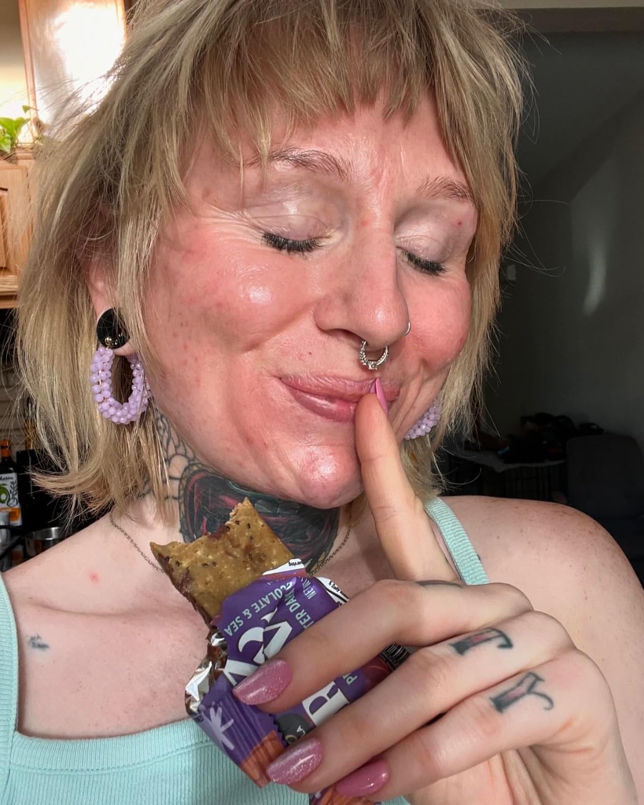 Raw Rev Vegan Protein Bars- Peanut Butter Dark Chocolate & Sea Salt, 12 bars, Non-GMO, Plastic-Neutral, Nothing Artificial, Glo Formula, Gluten-Free, Keto-Friendly, Paleo, Kosher, No Sugar Alcohols, No Stevia customer photo 2