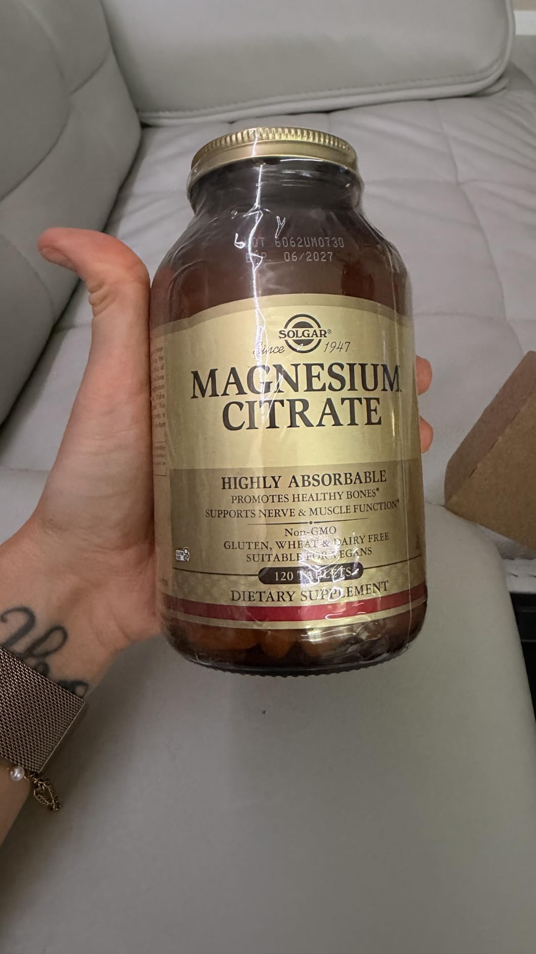 Solgar Magnesium Citrate, 120 Tablets - Promotes Healthy Bones - Supports Nerve & Muscle Function - Non GMO, Vegan, Gluten Free customer photo 1