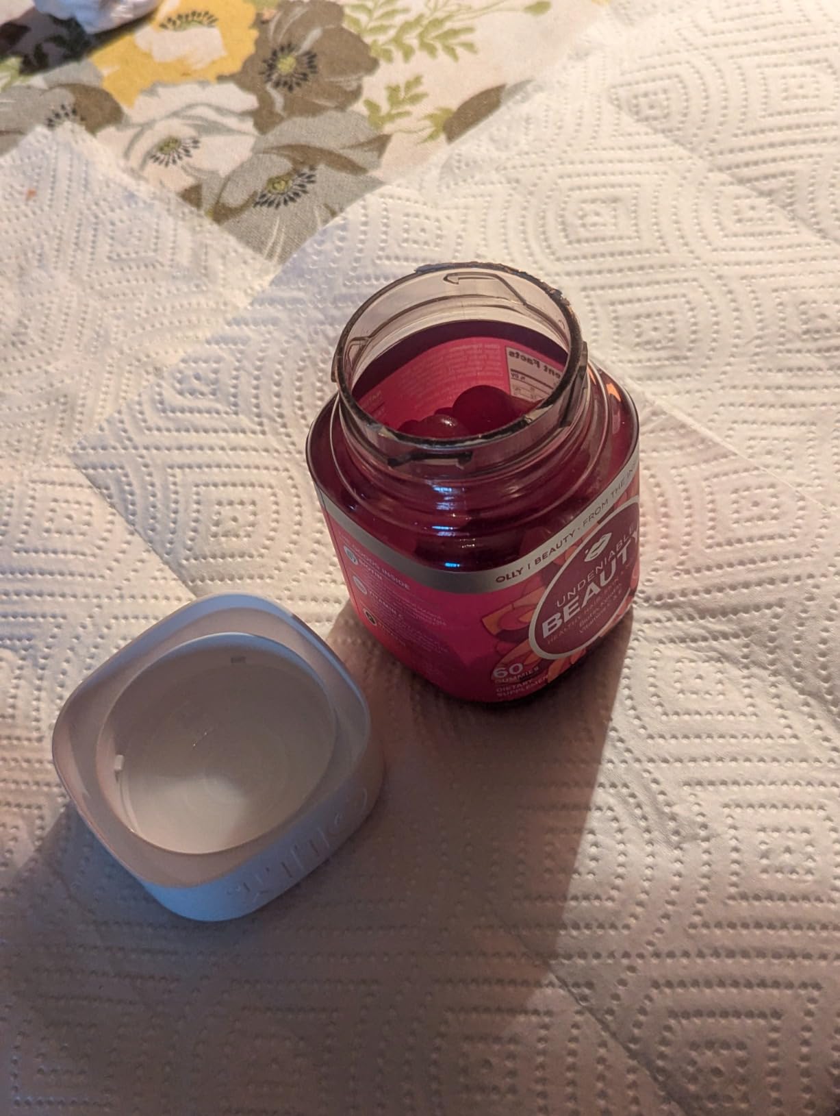 OLLY Hair Skin and Nails Gummies - Undeniable Beauty with Biotin 2500mcg Per 2 Gummies, Keratin & Vitamin C - Supports Healthy Hair, Skin, & Nails - Grapefruit Flavor - 60 Count customer photo 1