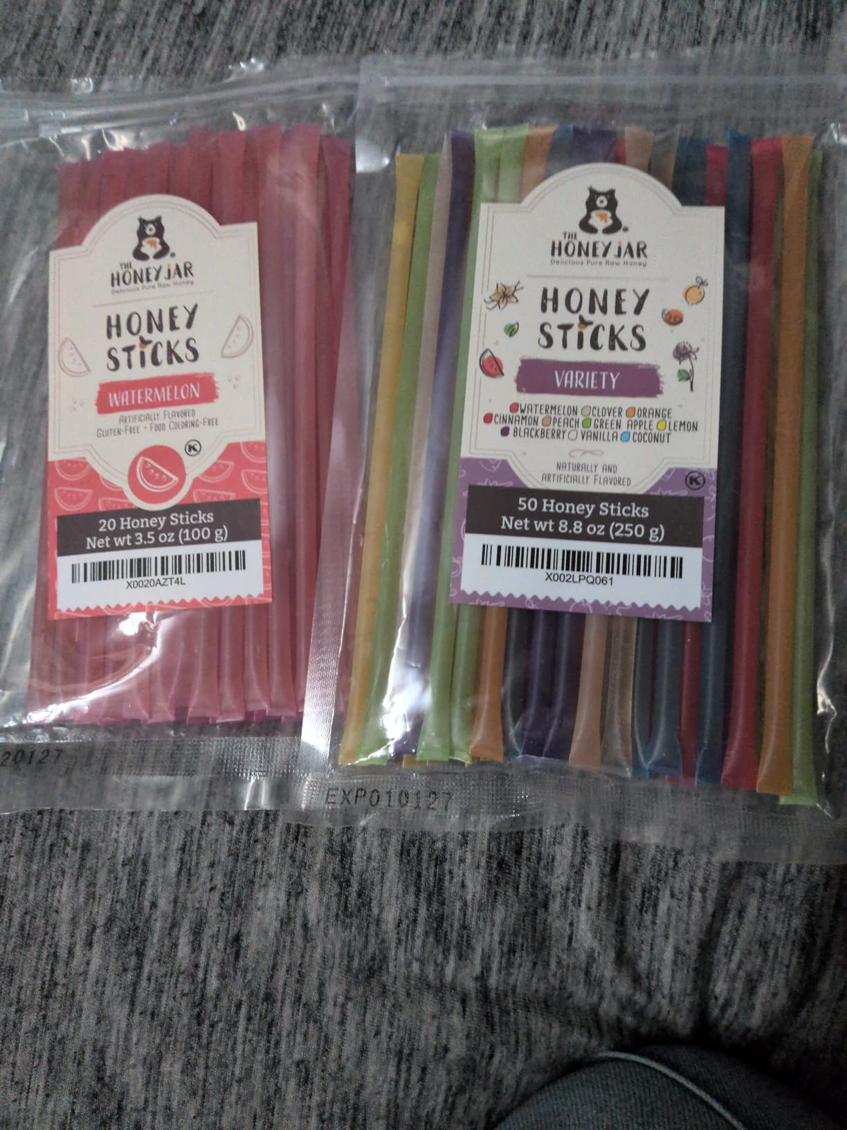 The Honey Jar Plain Honey Sticks - Pure Honey Straws For Tea, Coffee, or a Healthy Treat - One Teaspoon of Flavored Honey Per Stick - Made In The USA with Real Honey - (50 Count) customer photo 2