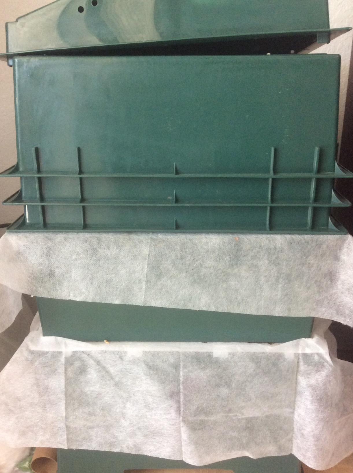The Original VermiHut® Classic Model 5-Tray Worm Composter Bin - Indoor & Outdoor Vermicomposting System, Continuous Flow Food Waste Recycler for Organic Composting & Gardening - Dark Green customer photo 1