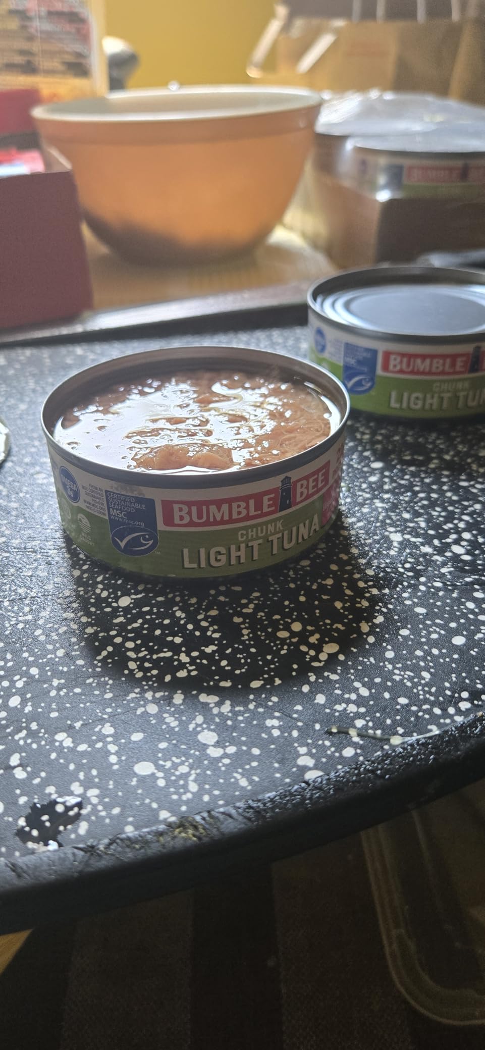Bumble Bee Chunk Light Tuna In Oil, 5 oz Cans (Pack of 24) - Wild Caught Skipjack Tuna - 22g Protein Per Serving - MSC Certified Sustainable Seafood, Non-GMO, Gluten Free, Kosher customer photo 2