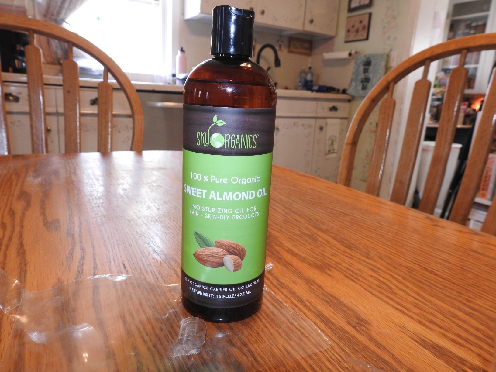 Sky Organics - Organic Sweet Almond Oil, 16 fl oz - Soft & Soothe Oil - Skin Moisturizer - Silky, Lightweight Texture - 100% Pure - Non-Greasy - Natural, Vegan, & Cruelty Free - Beauty & Self Care customer photo 2