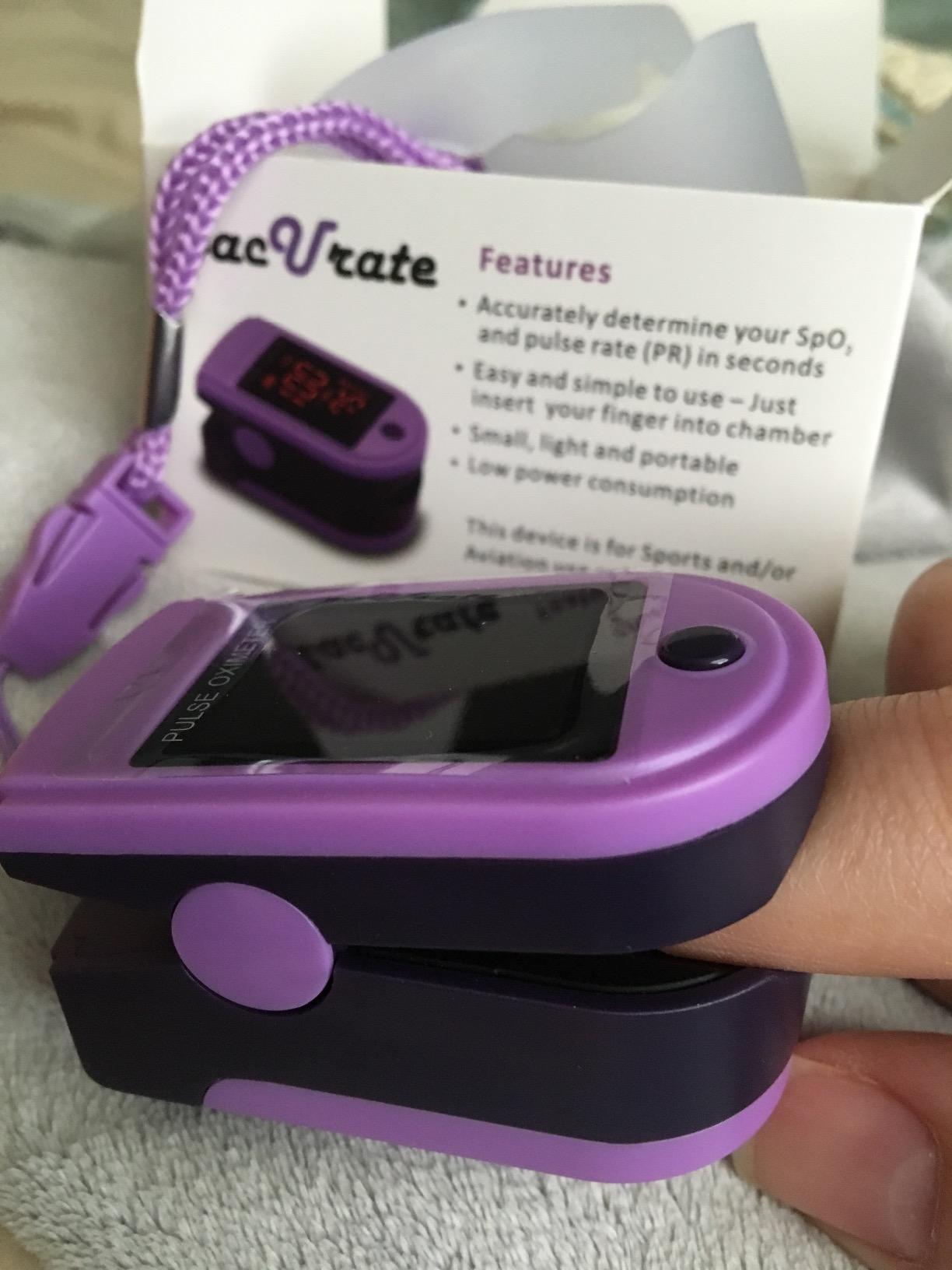 Zacurate 500E Premium Fingertip Pulse Oximeter Oximetry Blood Oxygen Saturation Monitor with Silicon Cover, Batteries and Lanyard (Mystic Purple) customer photo 2